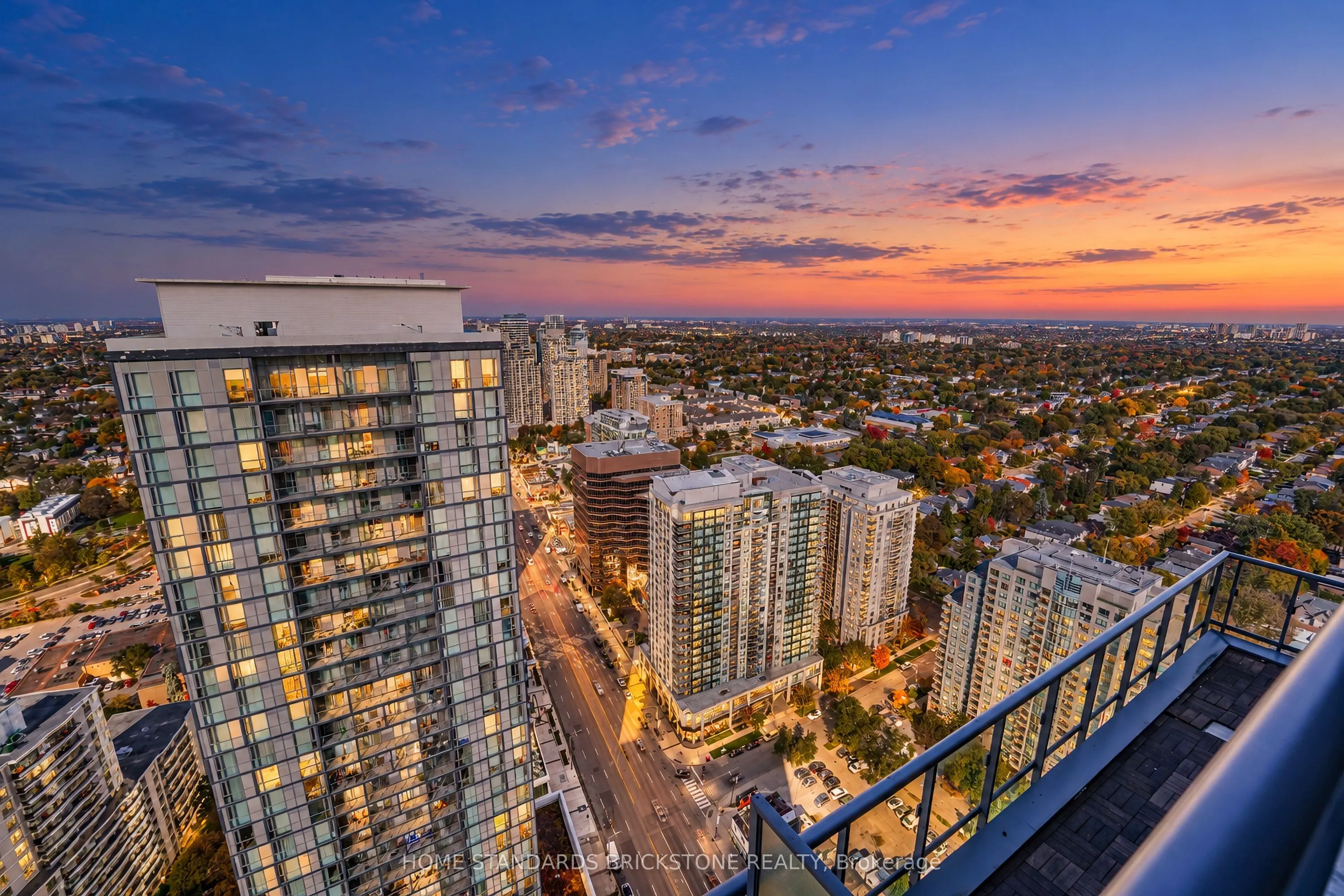 5168 Yonge Street #Ph205