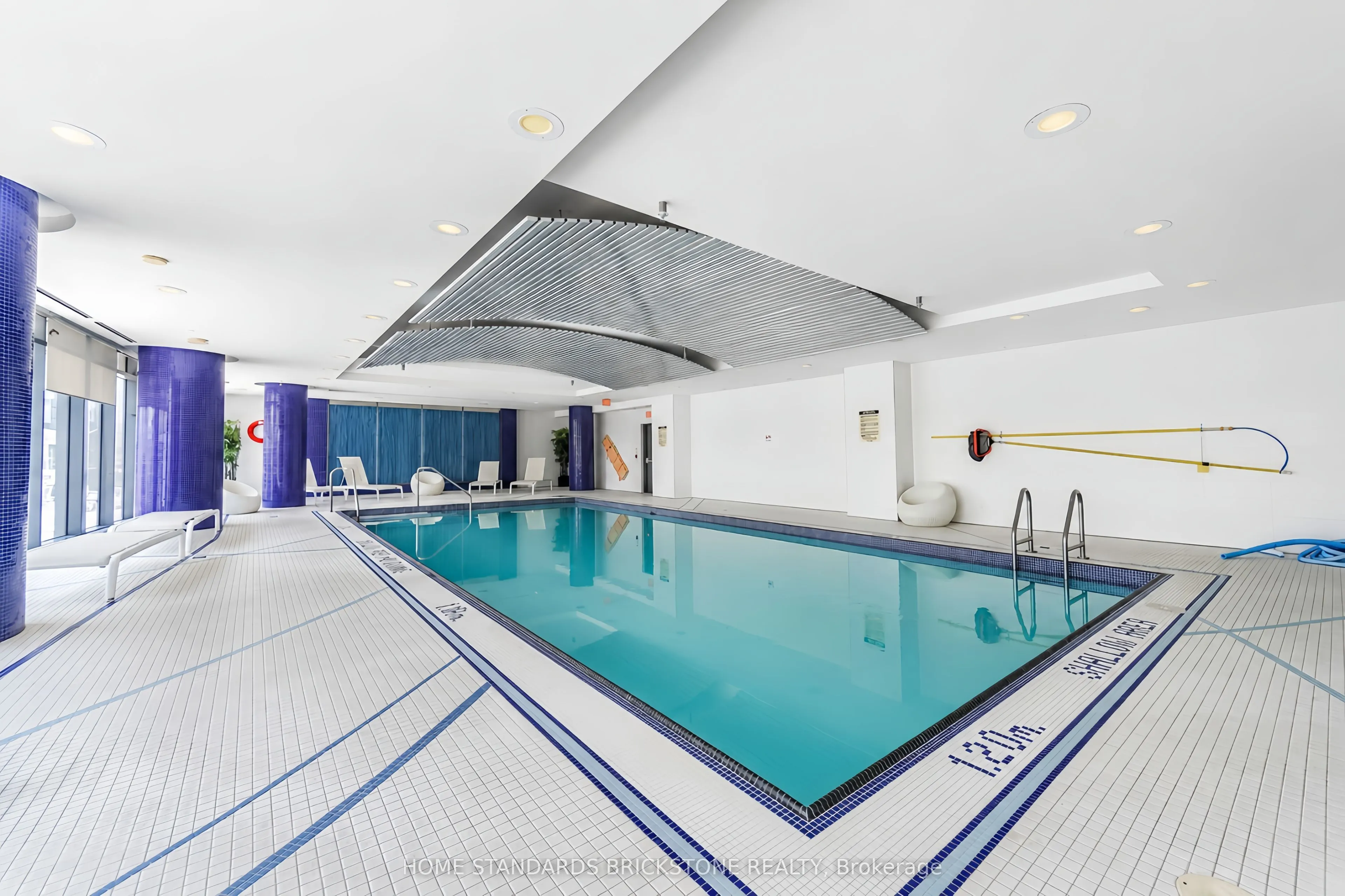 5168 Yonge Street #Ph205