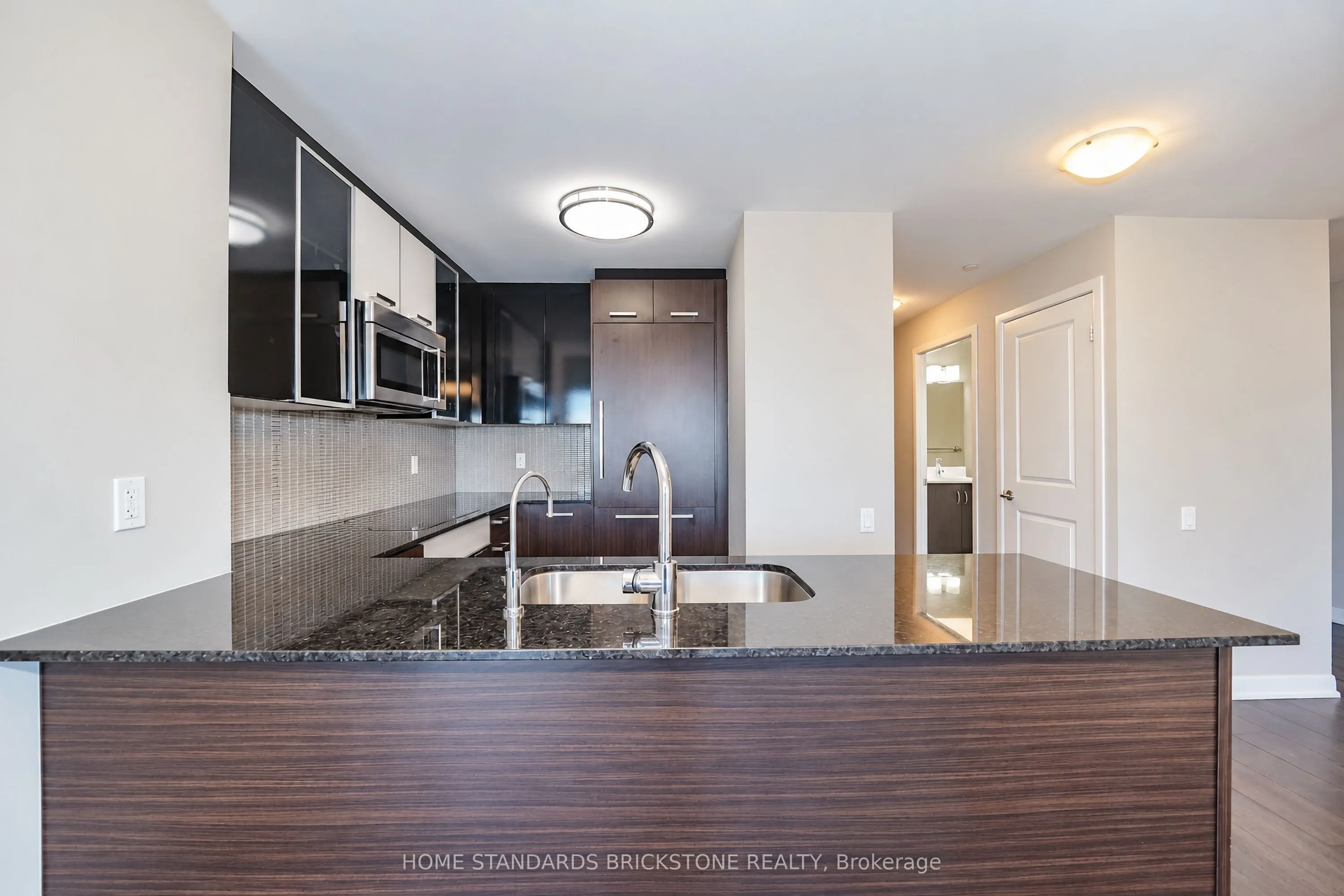 5168 Yonge Street #Ph205