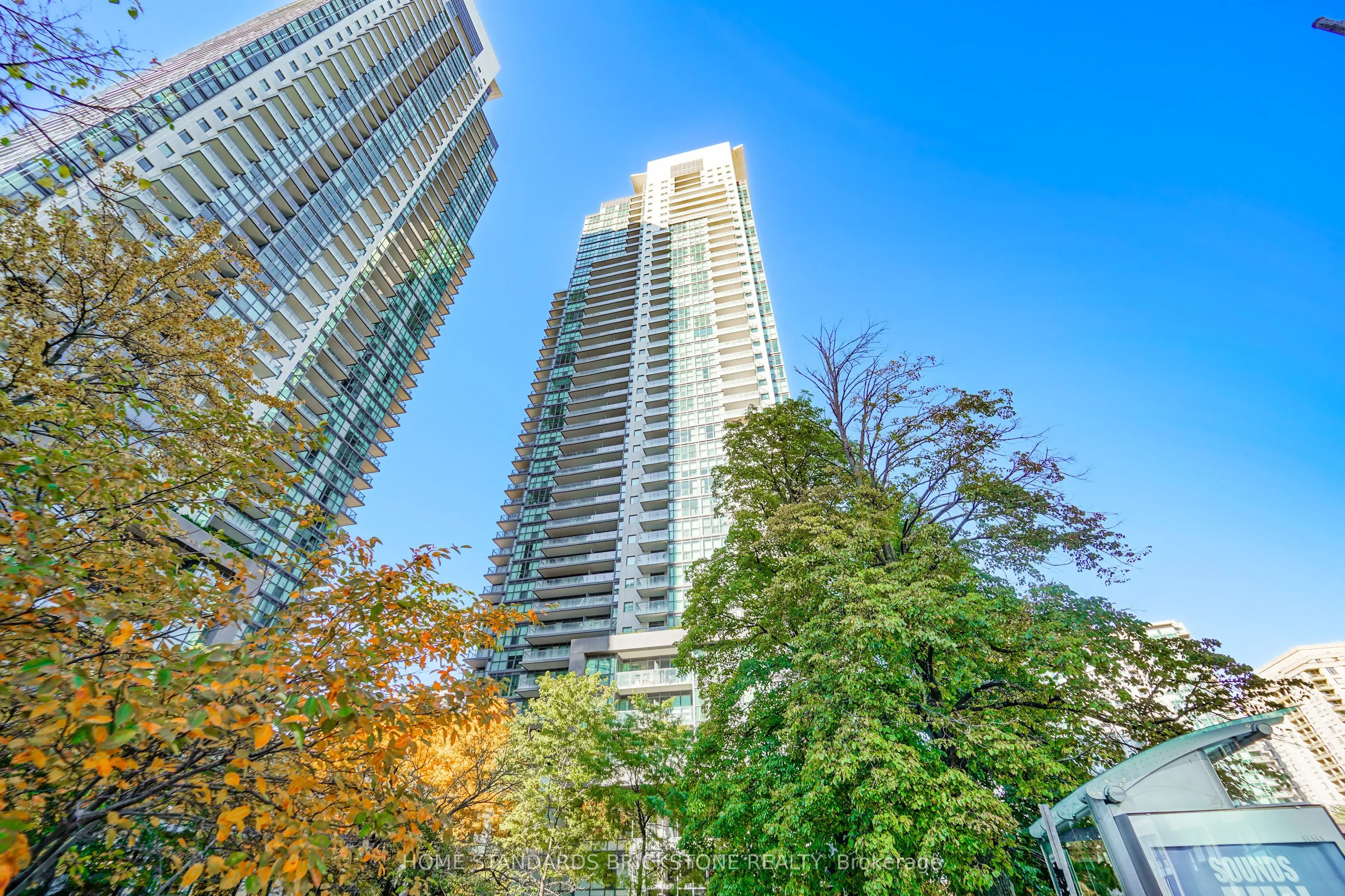 5168 Yonge Street #Ph205
