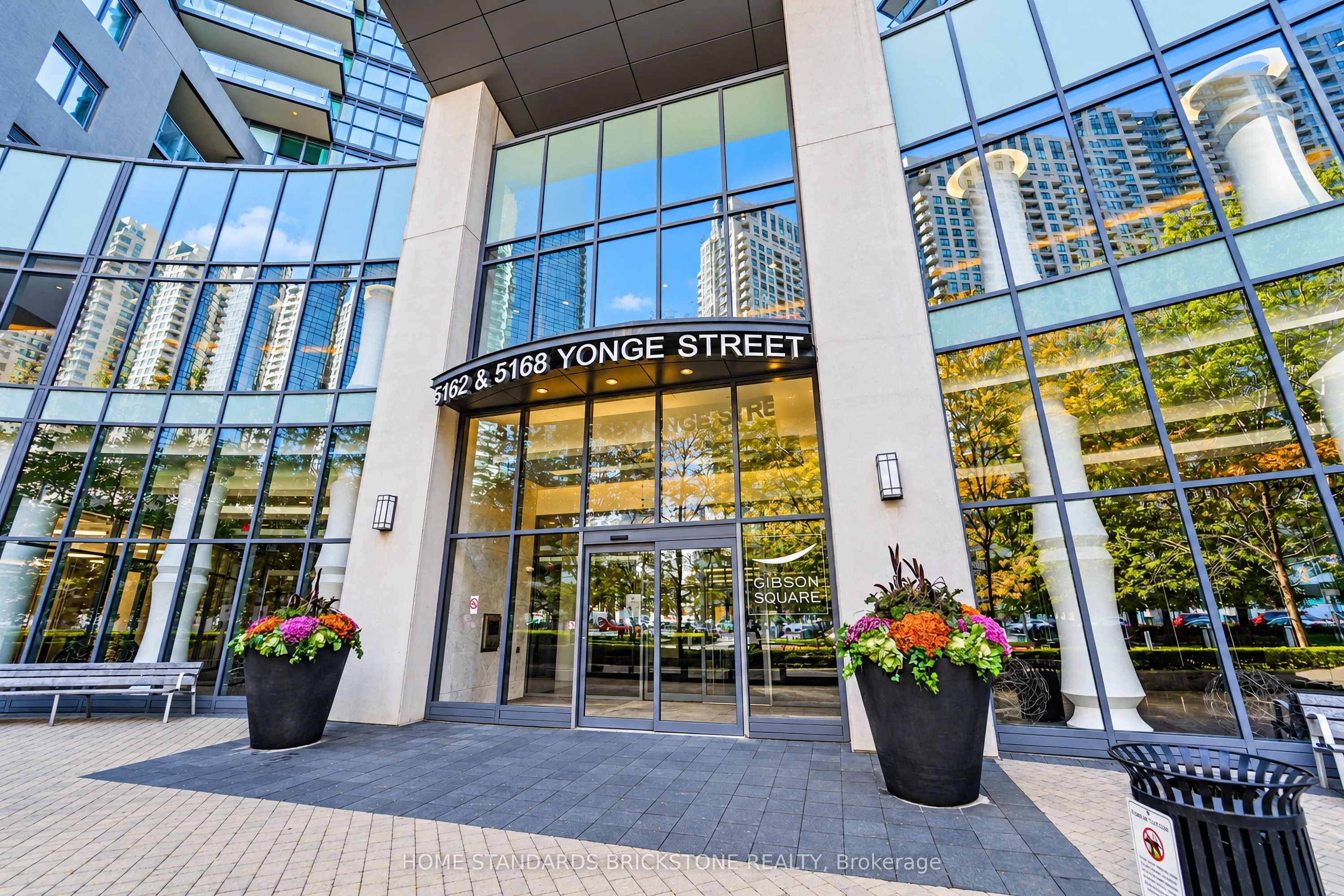 5168 Yonge Street #Ph205