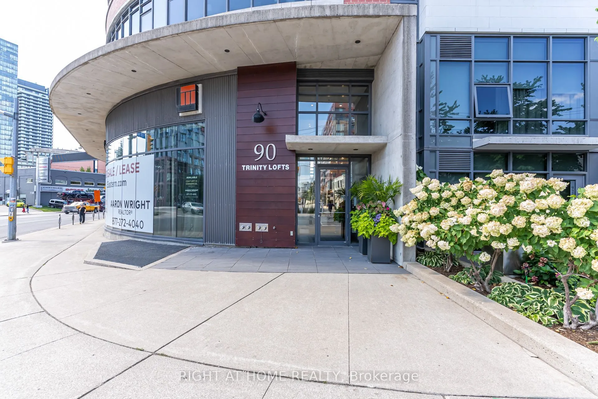 90 Trinity Street #805