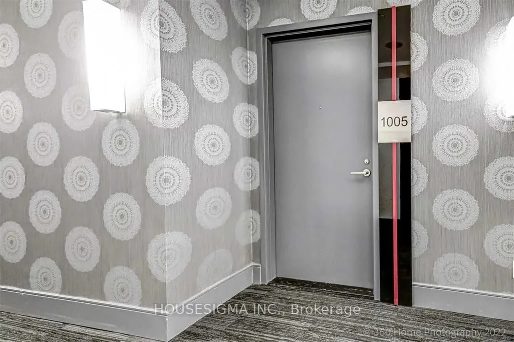 58 Orchard View Boulevard #1005