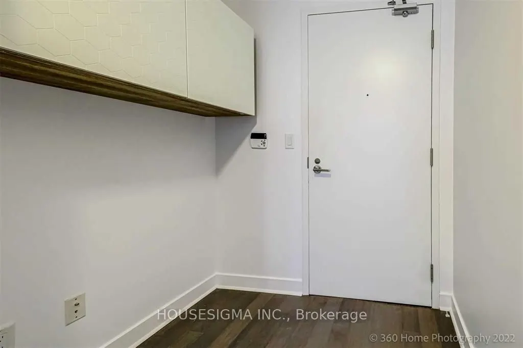 58 Orchard View Boulevard #1005