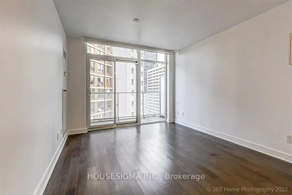 58 Orchard View Boulevard #1005