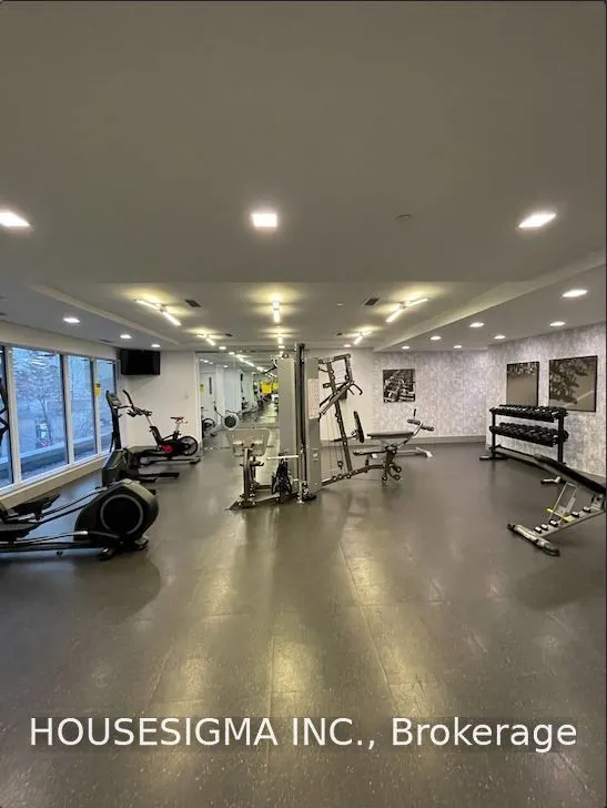 58 Orchard View Boulevard #1005