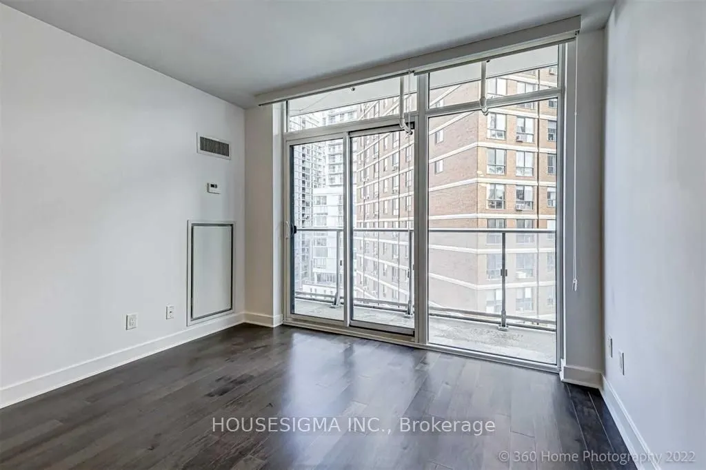 58 Orchard View Boulevard #1005