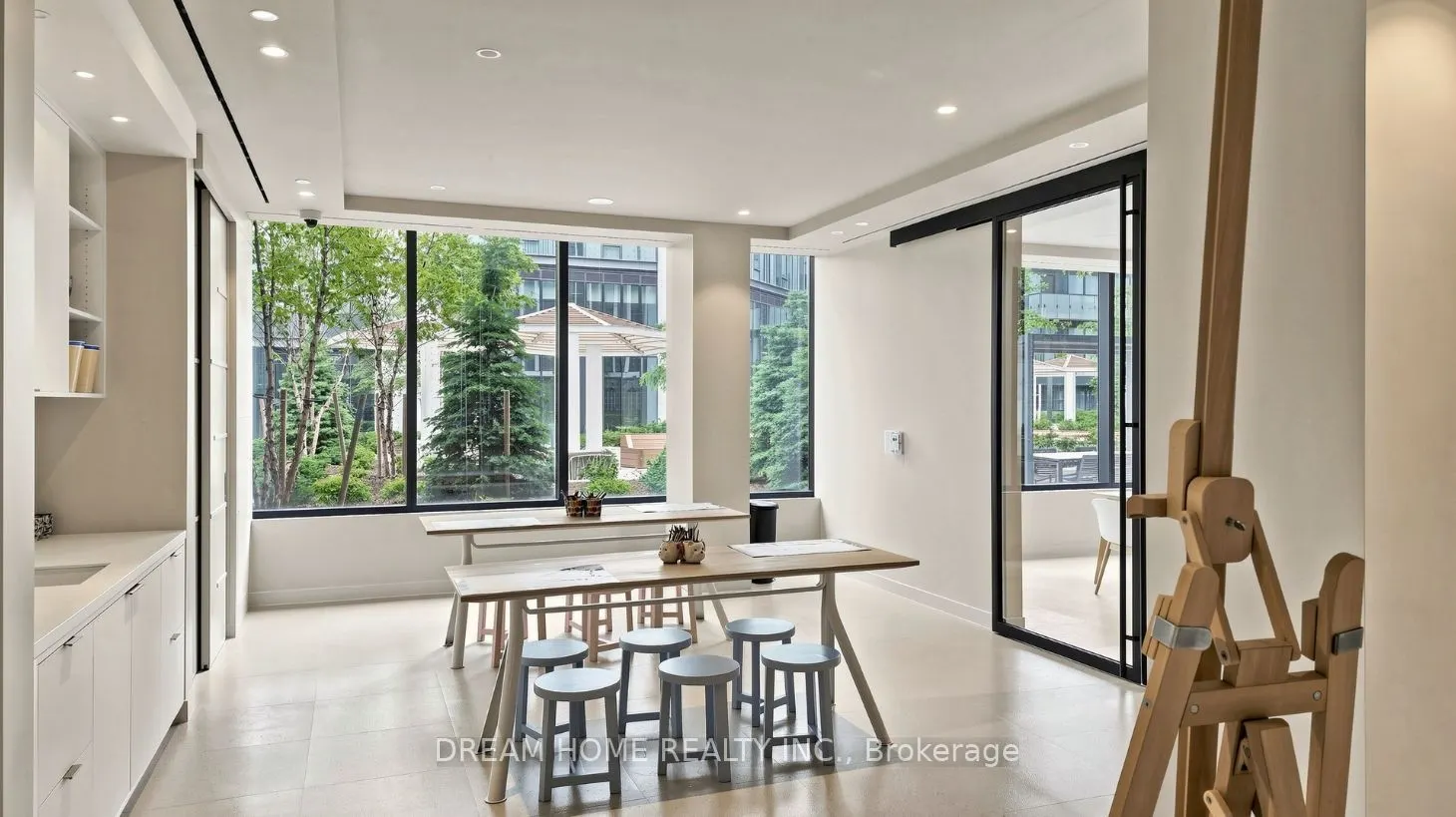 138 Downes Street #6701
