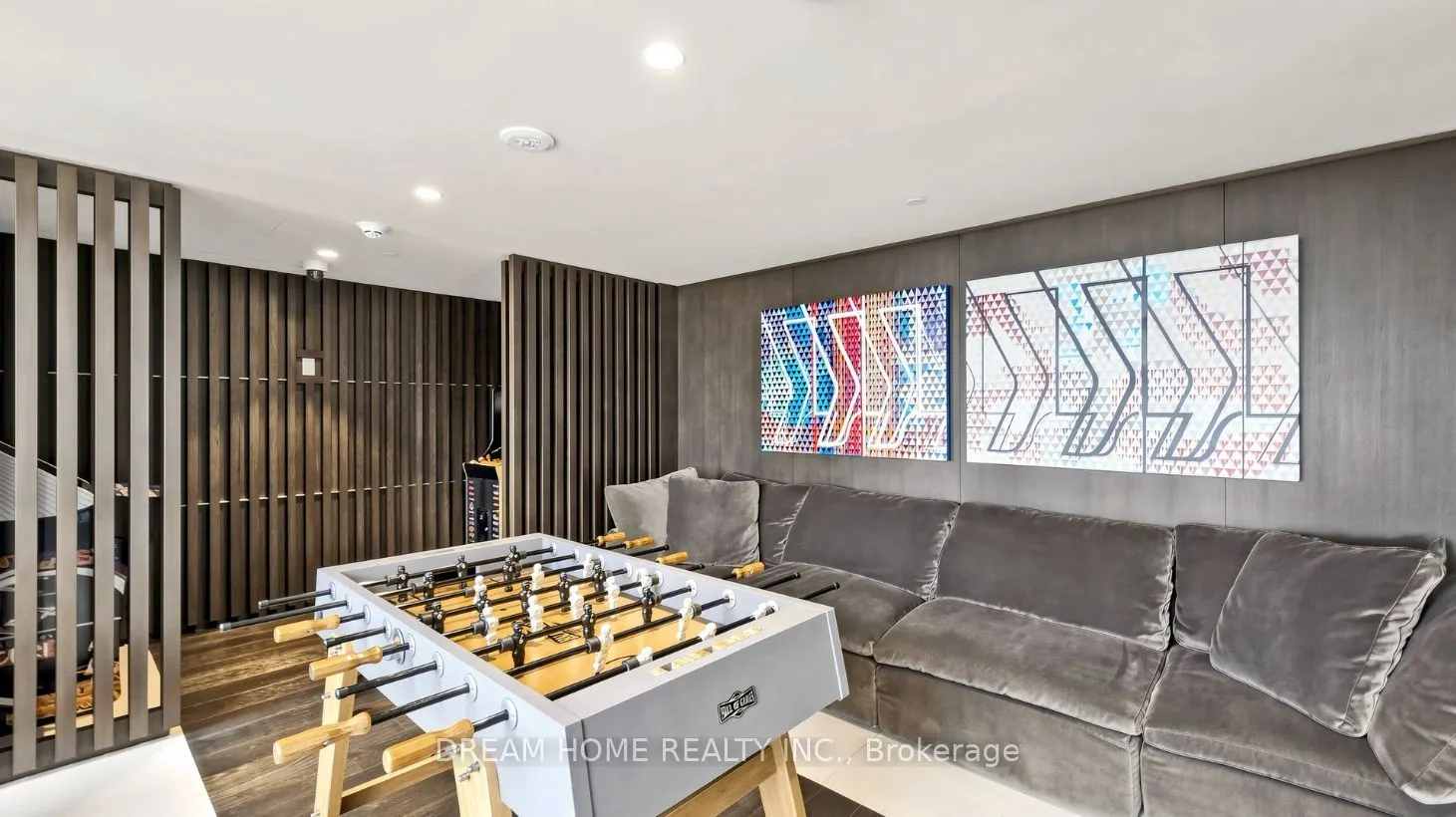 138 Downes Street #6701