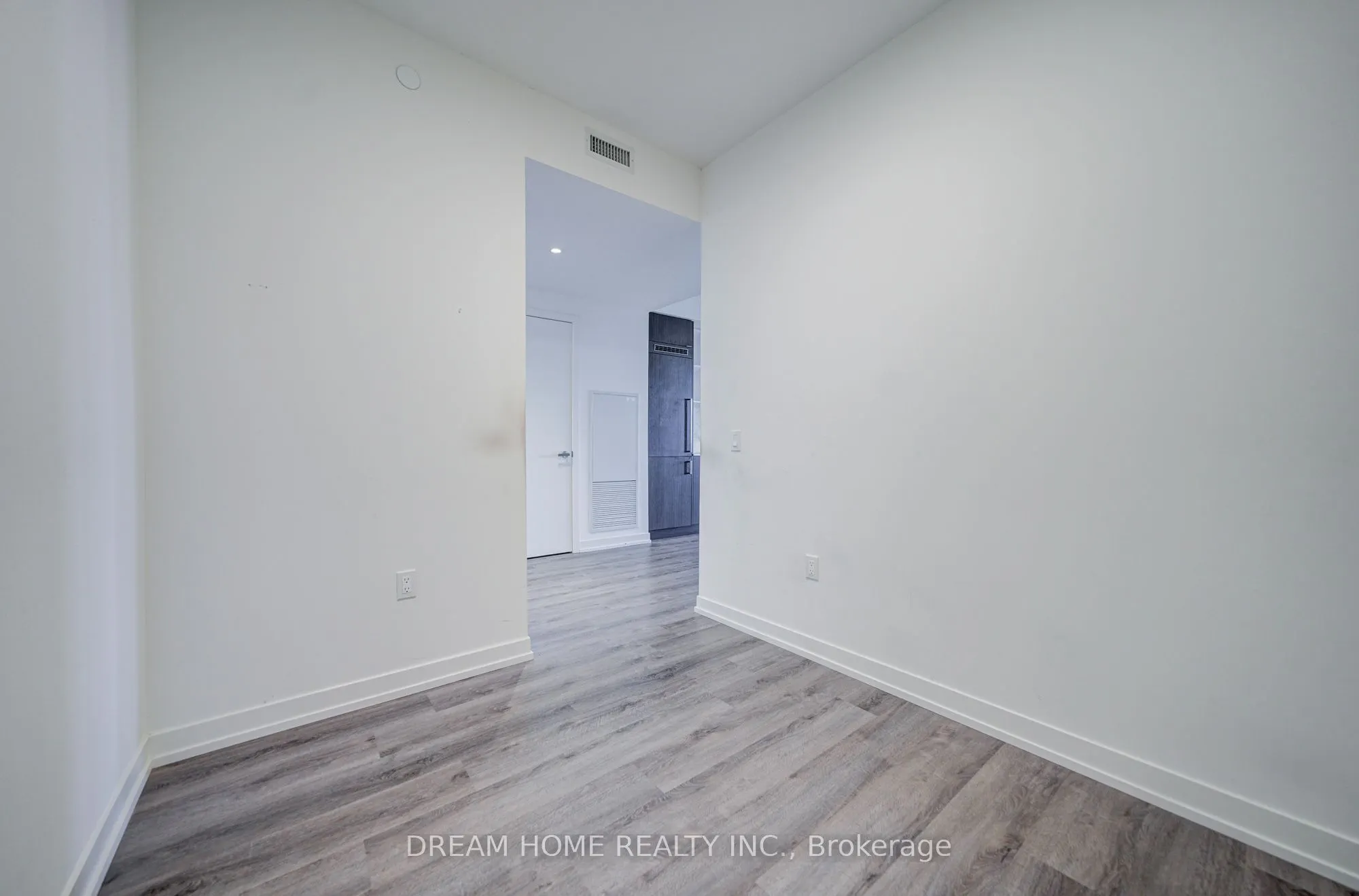 138 Downes Street #6701