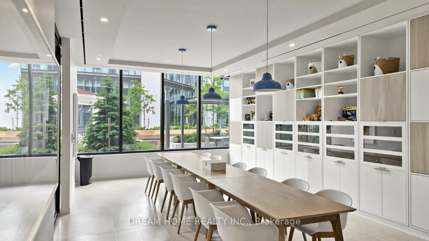138 Downes Street #6701