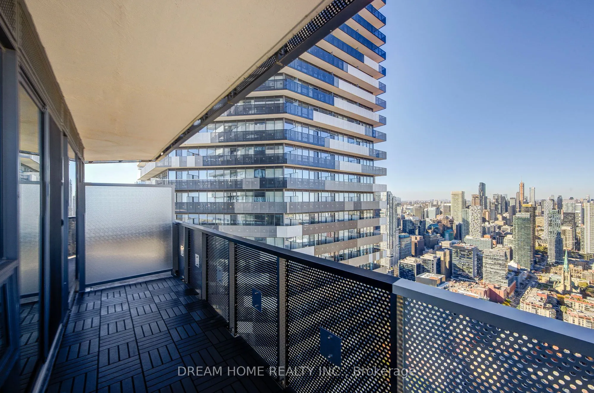 138 Downes Street #6701
