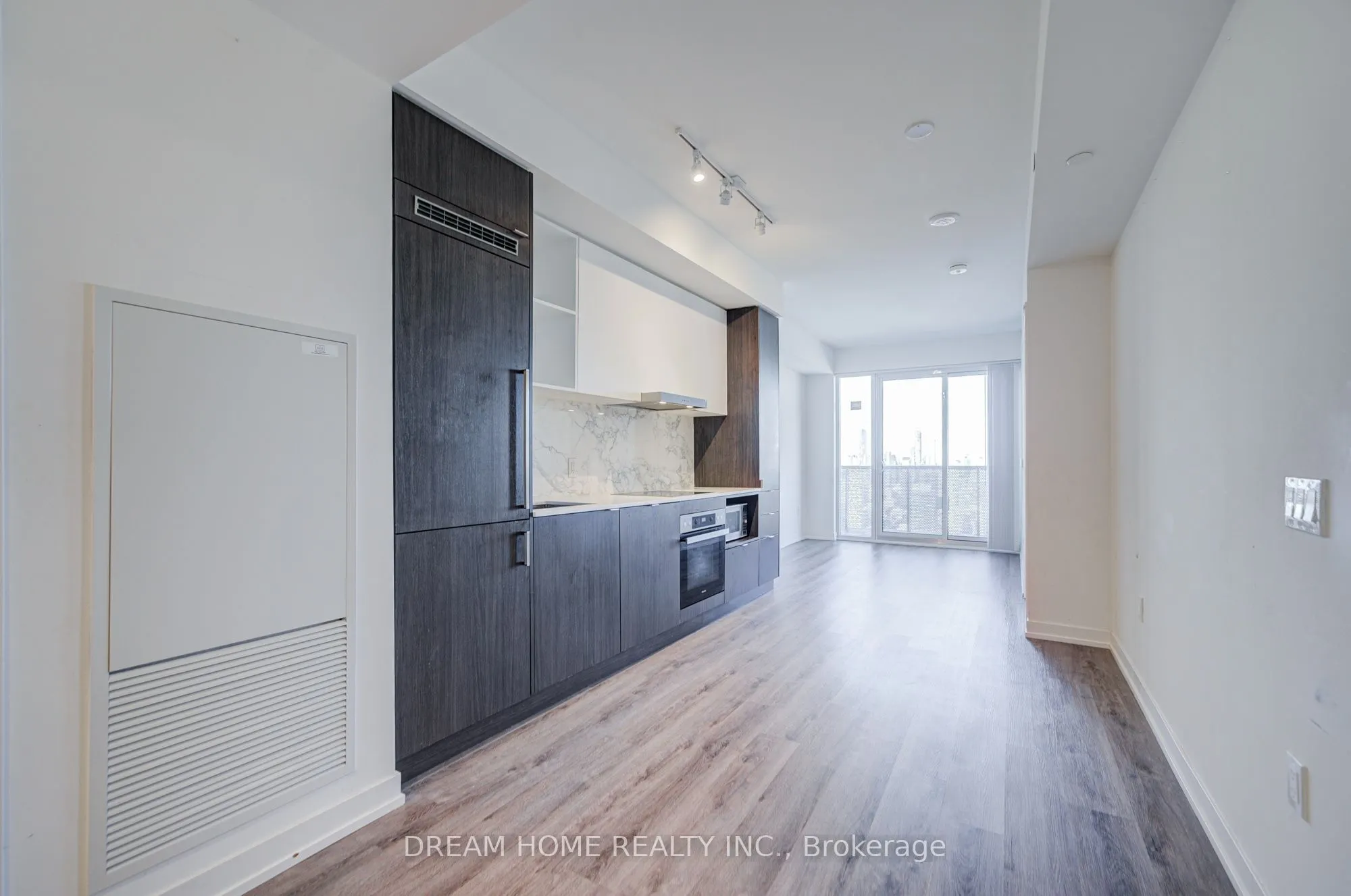 138 Downes Street #6701