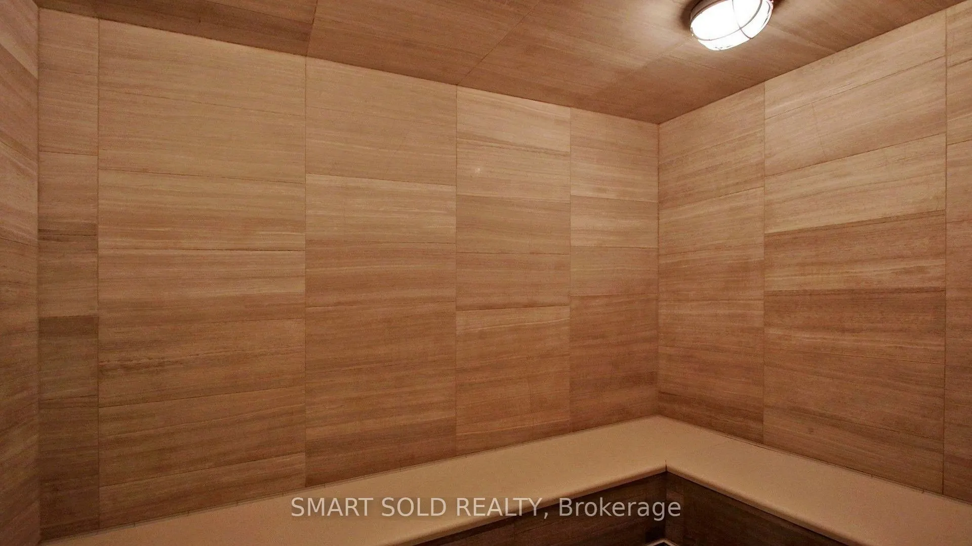 39 Queens Quay E #436
