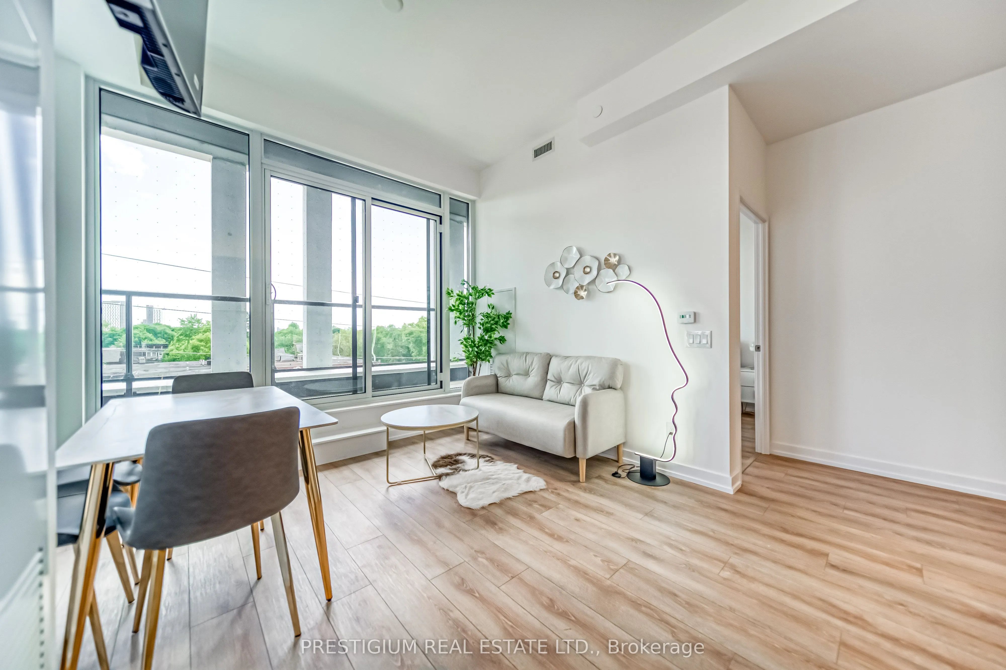 500 Dupont Street #303