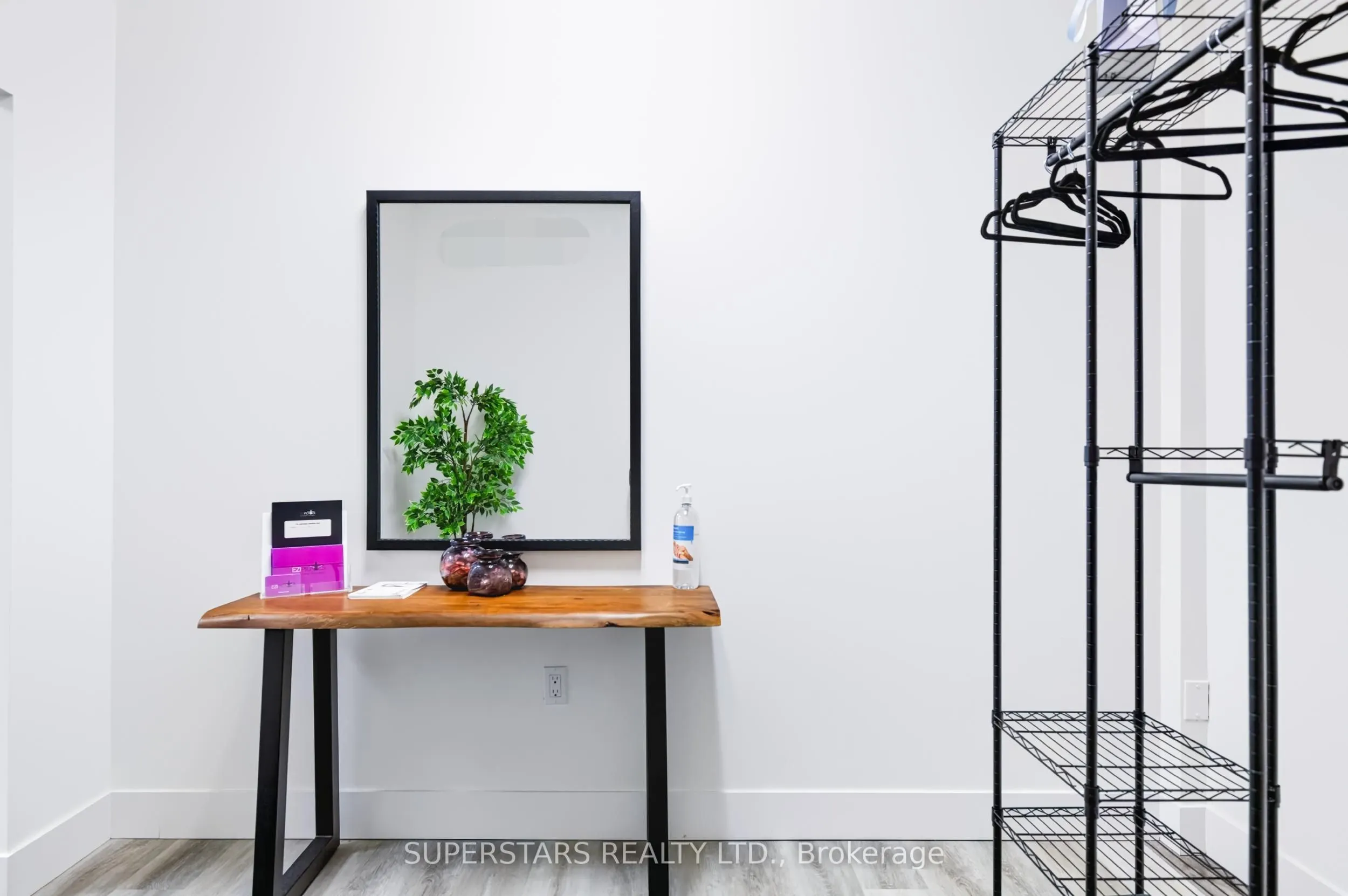 1300 Don Mills Road #207
