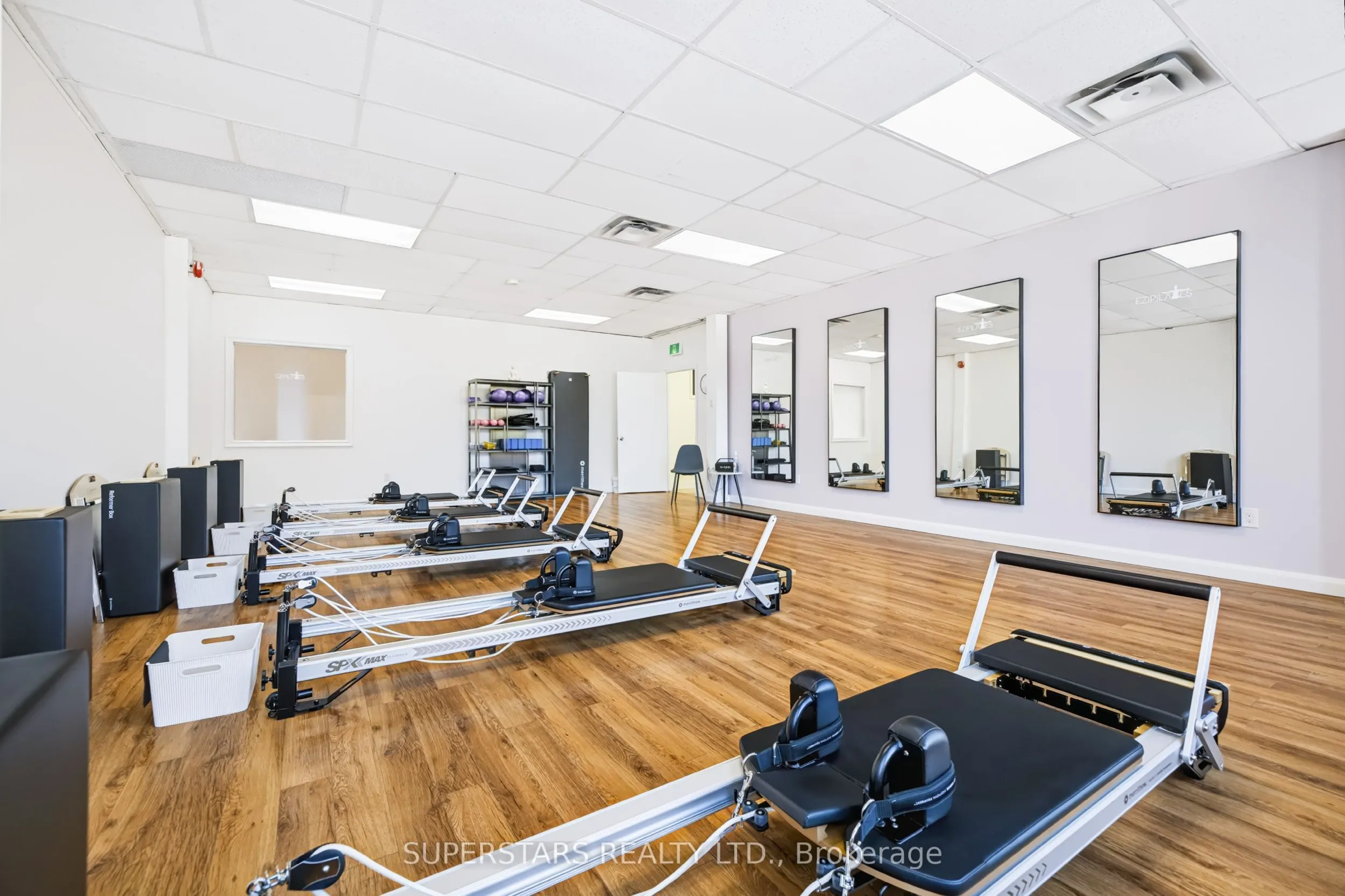 1300 Don Mills Road #207