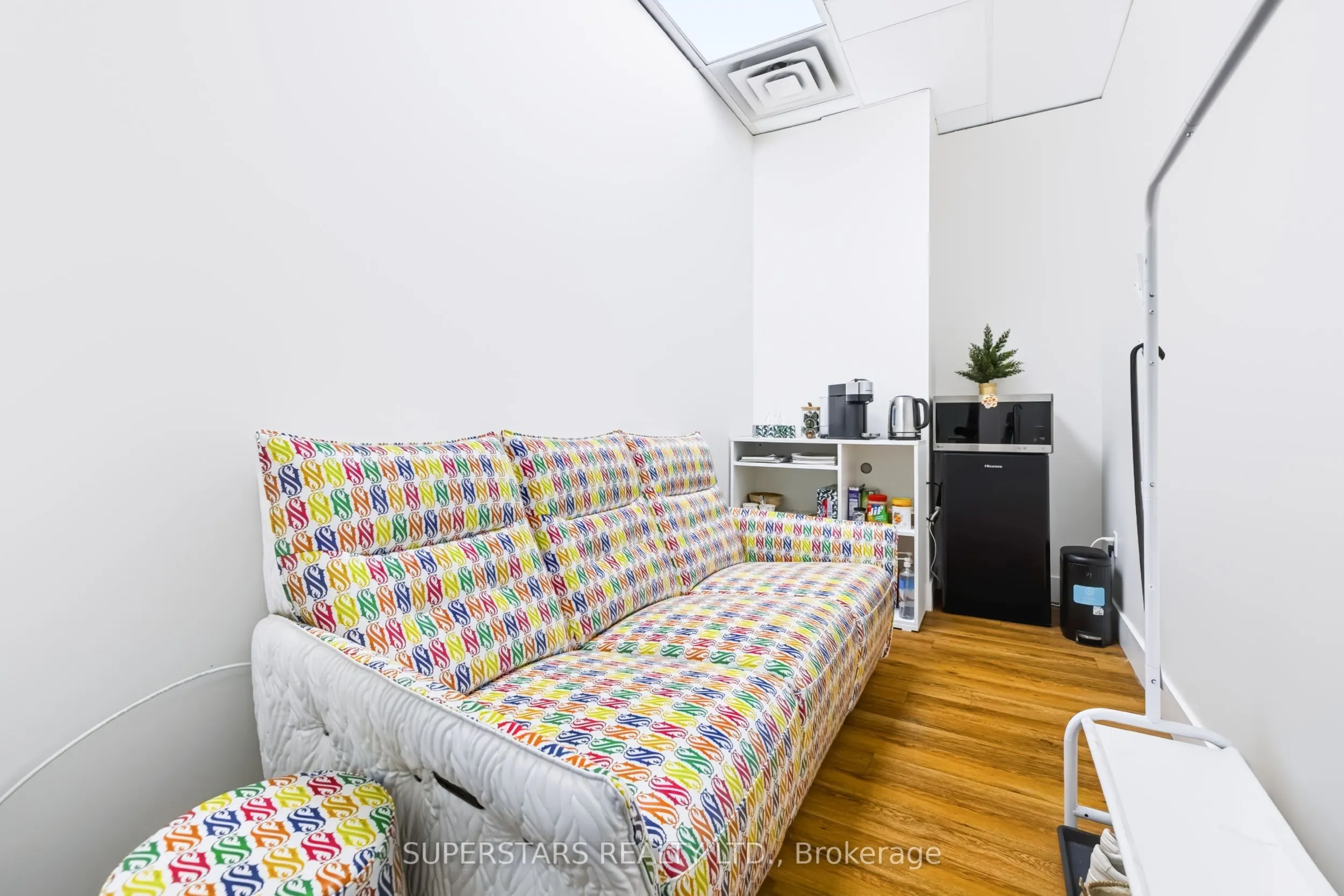 1300 Don Mills Road #207