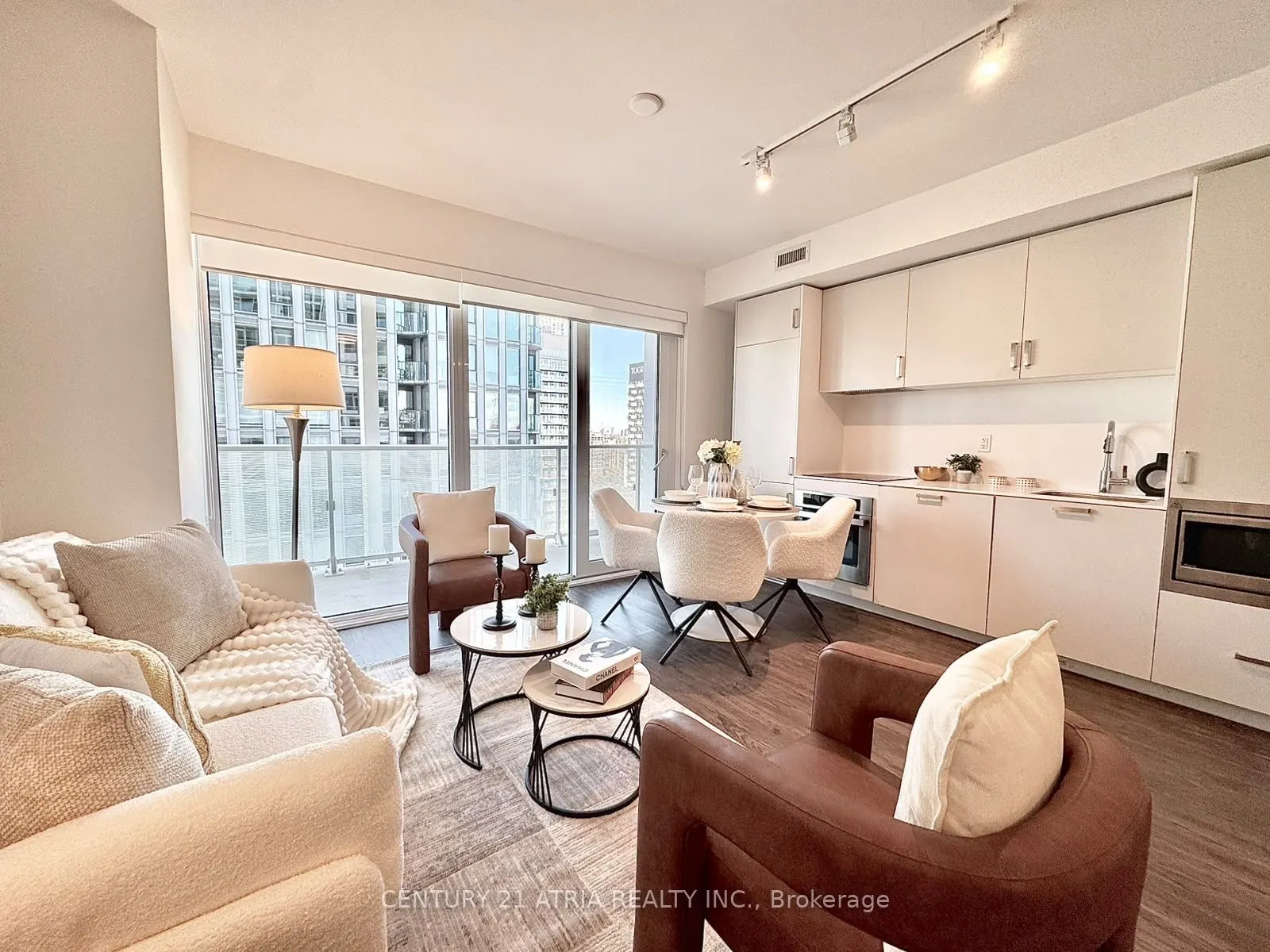 88 Queen Street E #2701