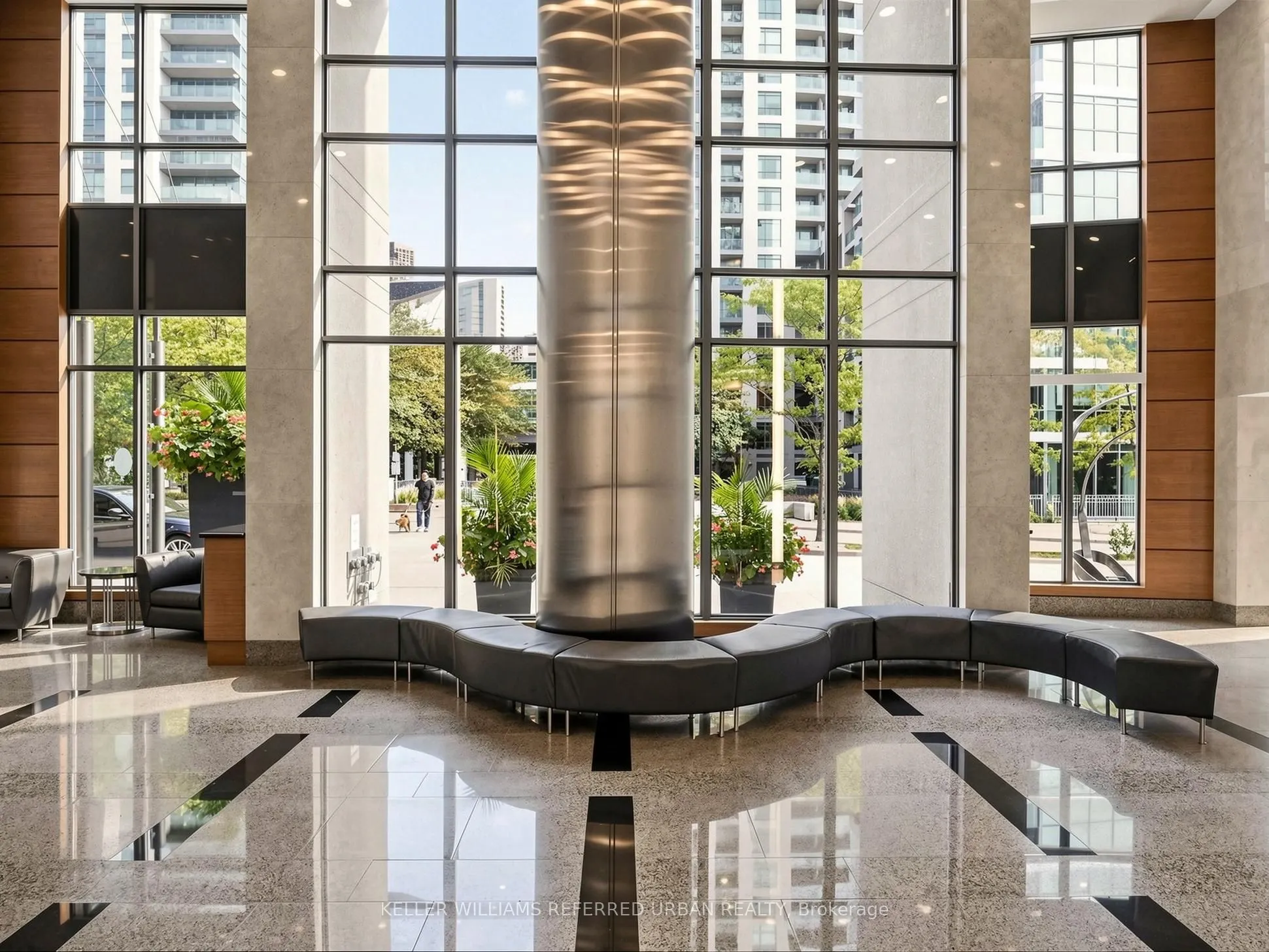 219 Fort York Boulevard #1009
