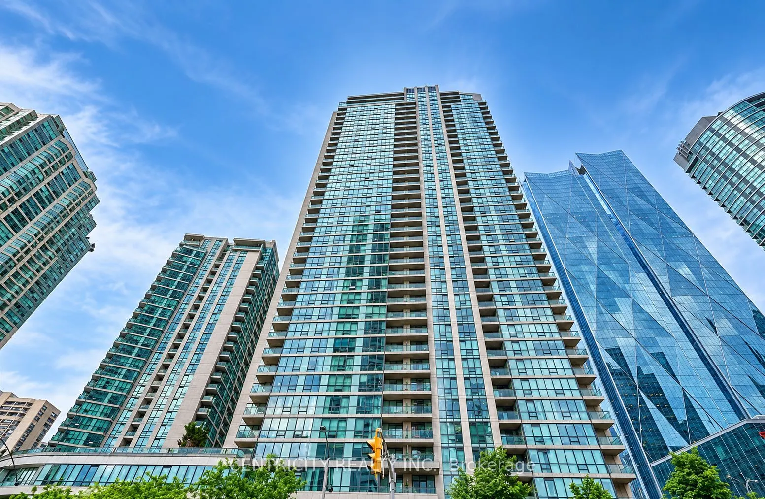 16 Yonge Street #1101