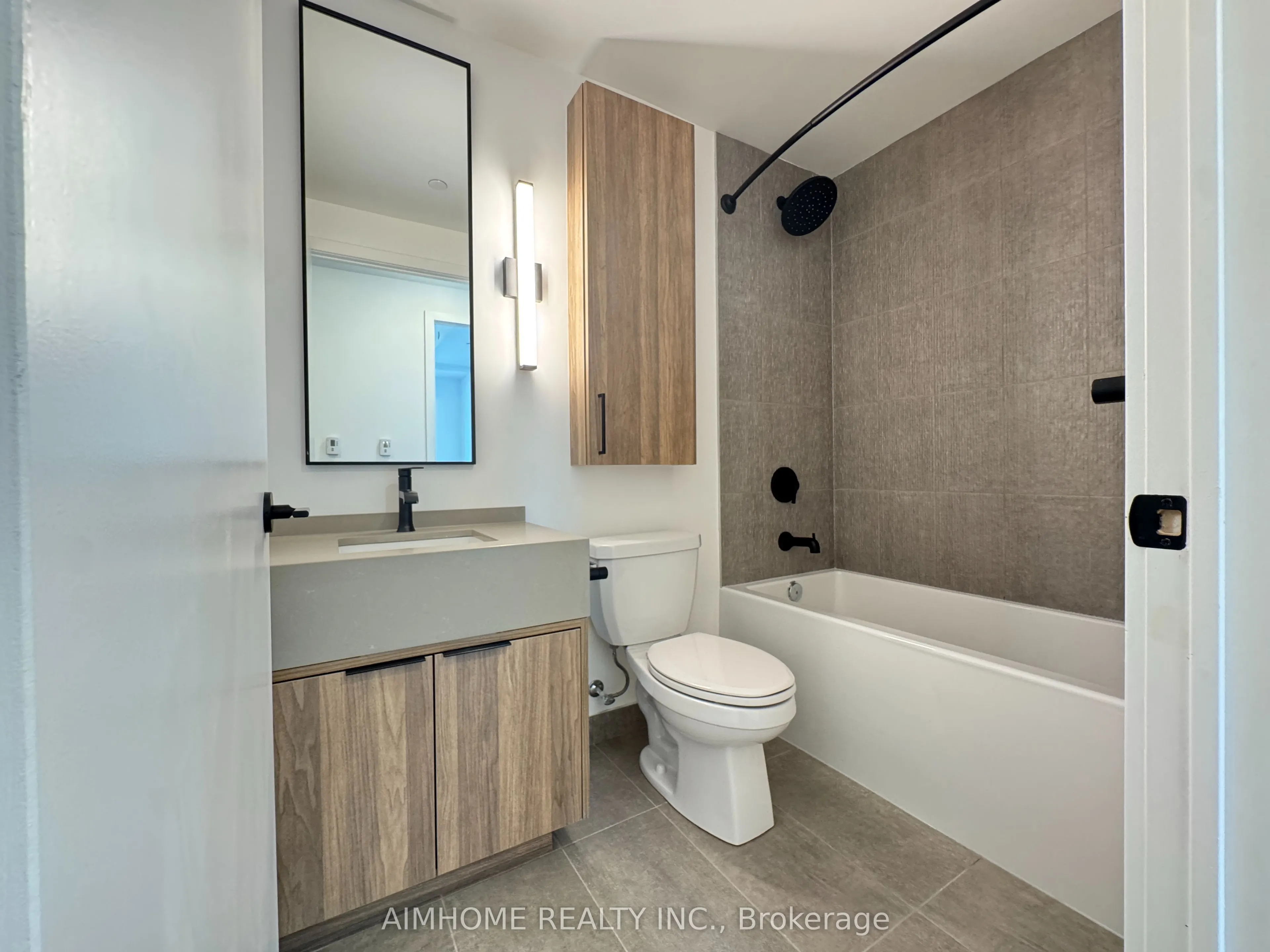 91 Montclair Avenue #1606