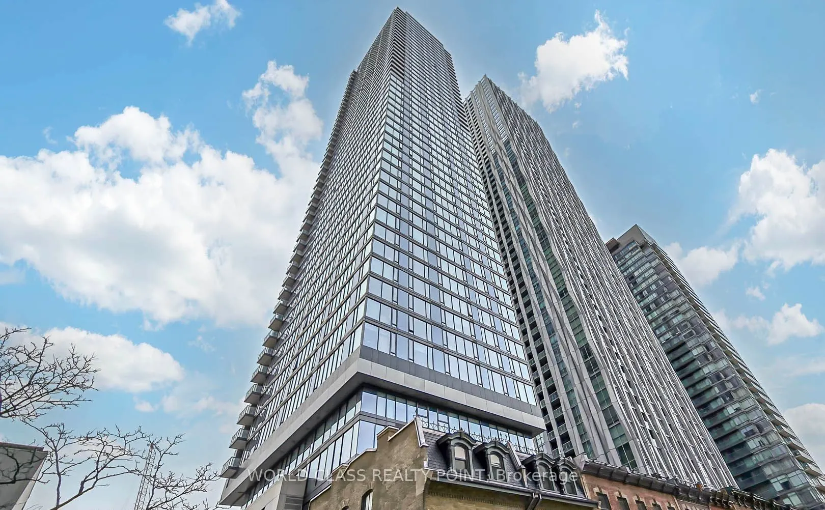 8 Cumberland Street #2404