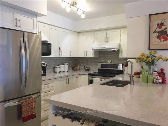 256 Doris Avenue #709