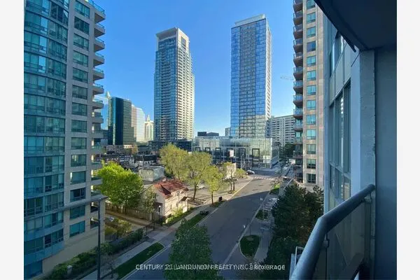 256 Doris Avenue #709