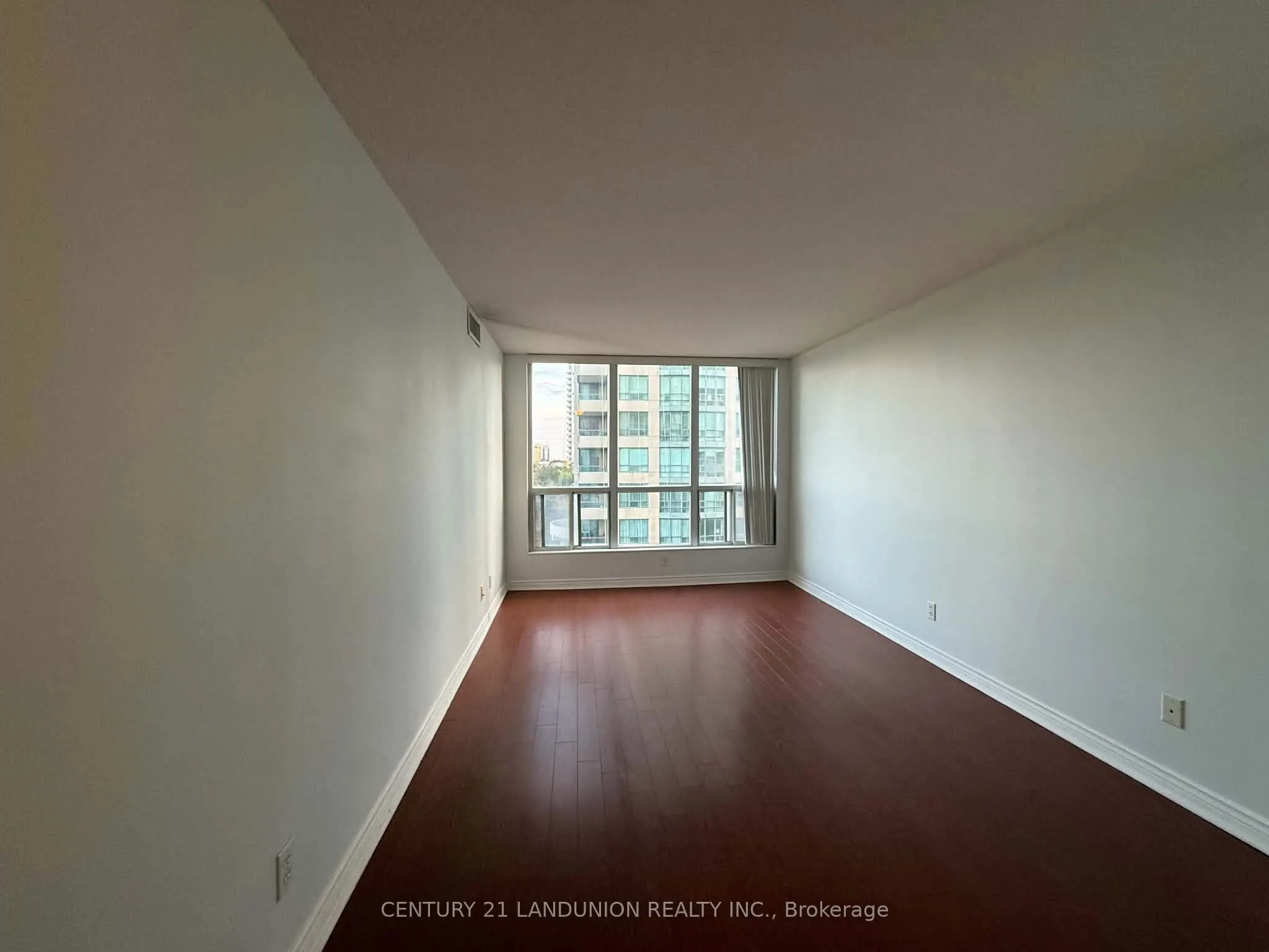 256 Doris Avenue #709