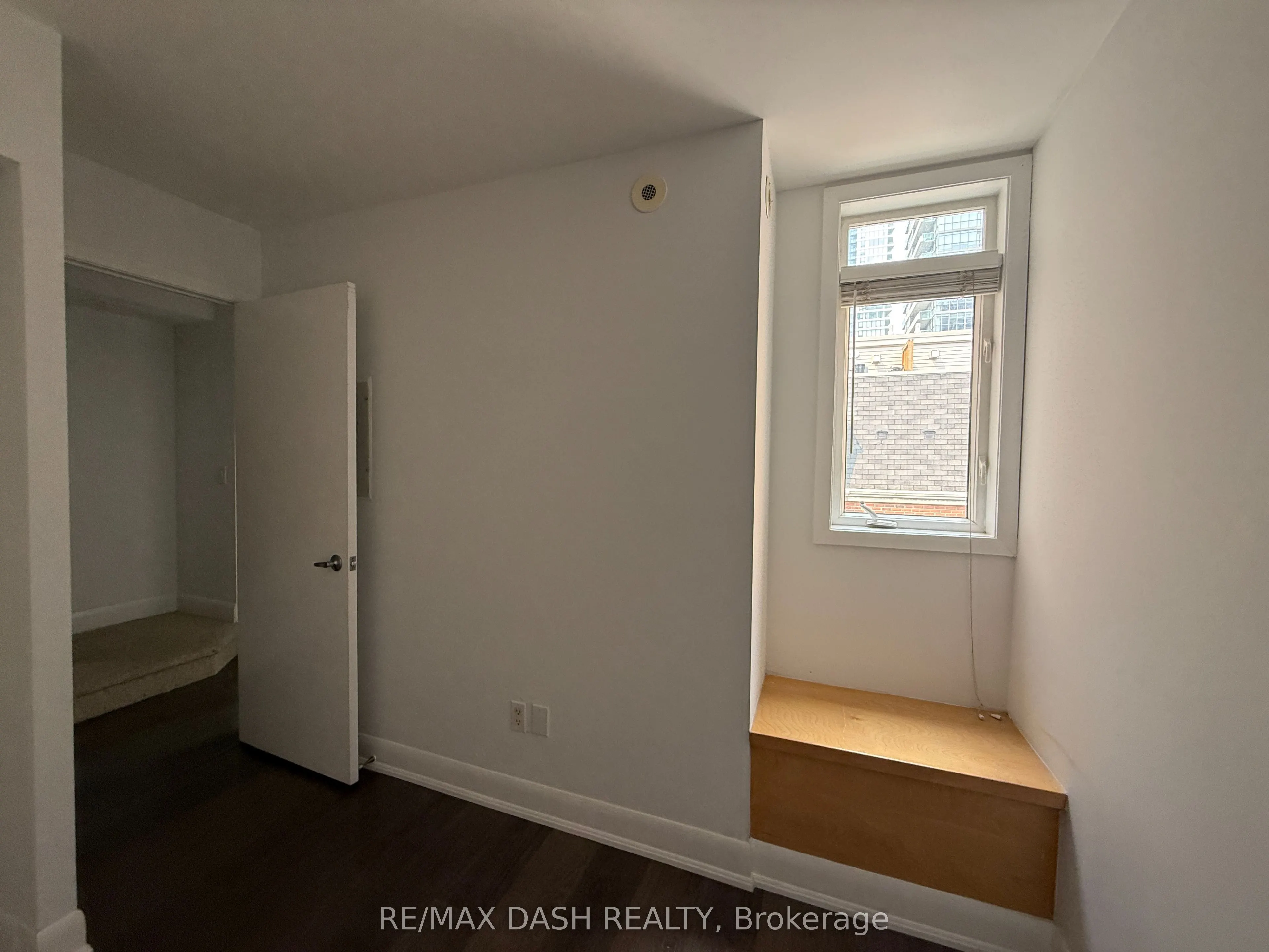 415 Jarvis Street #342