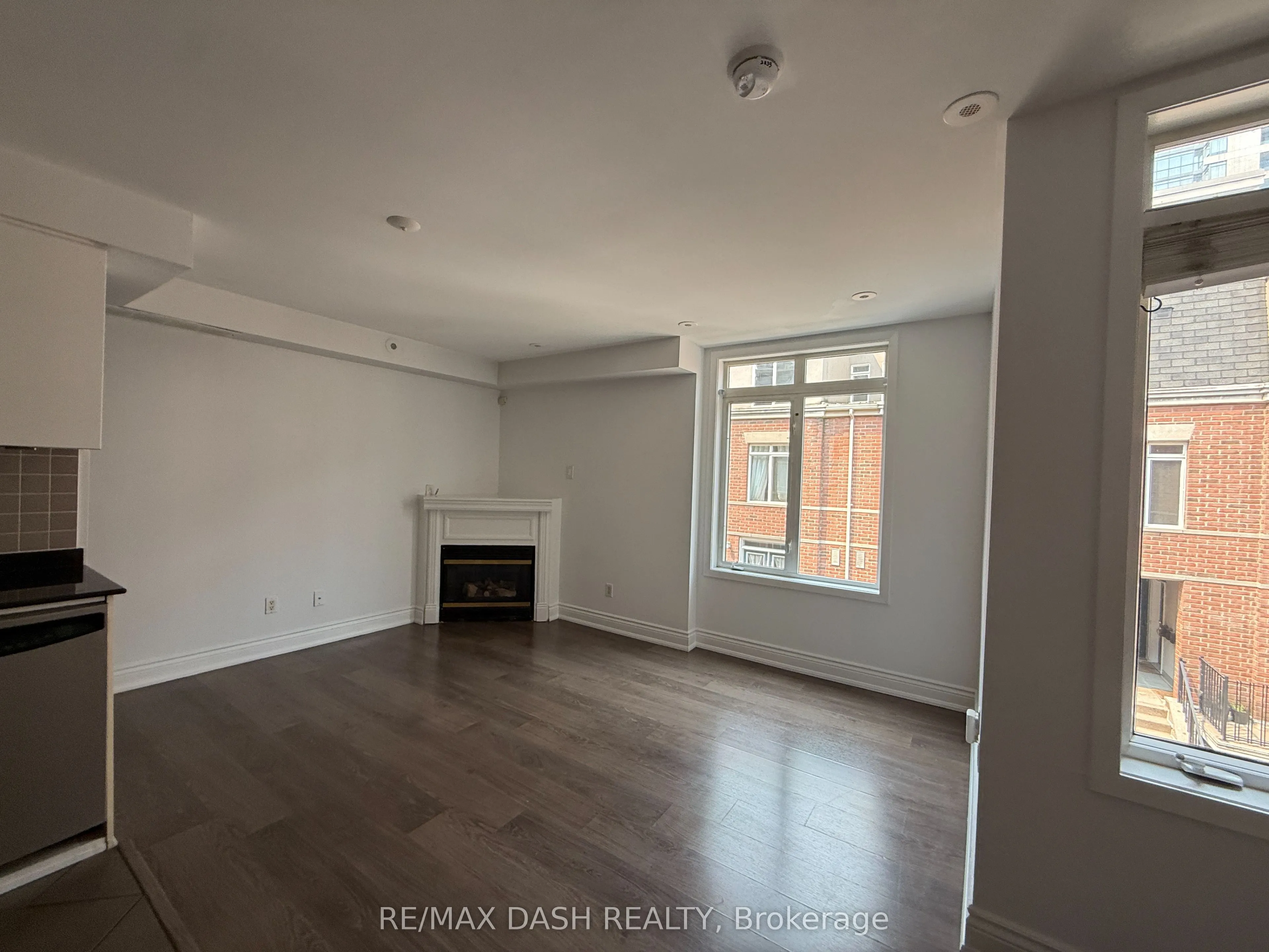 415 Jarvis Street #342