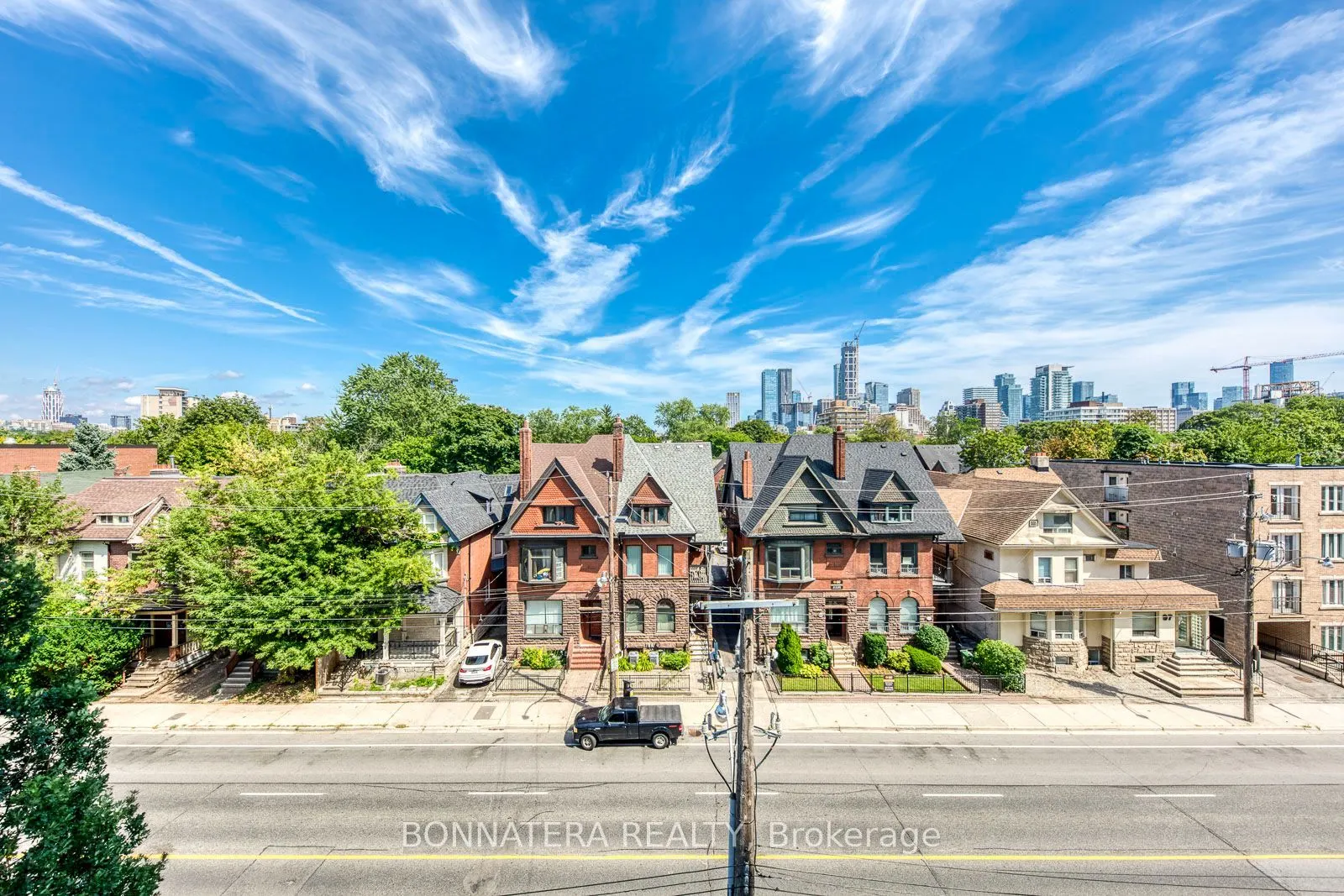 74 Spadina Road #402