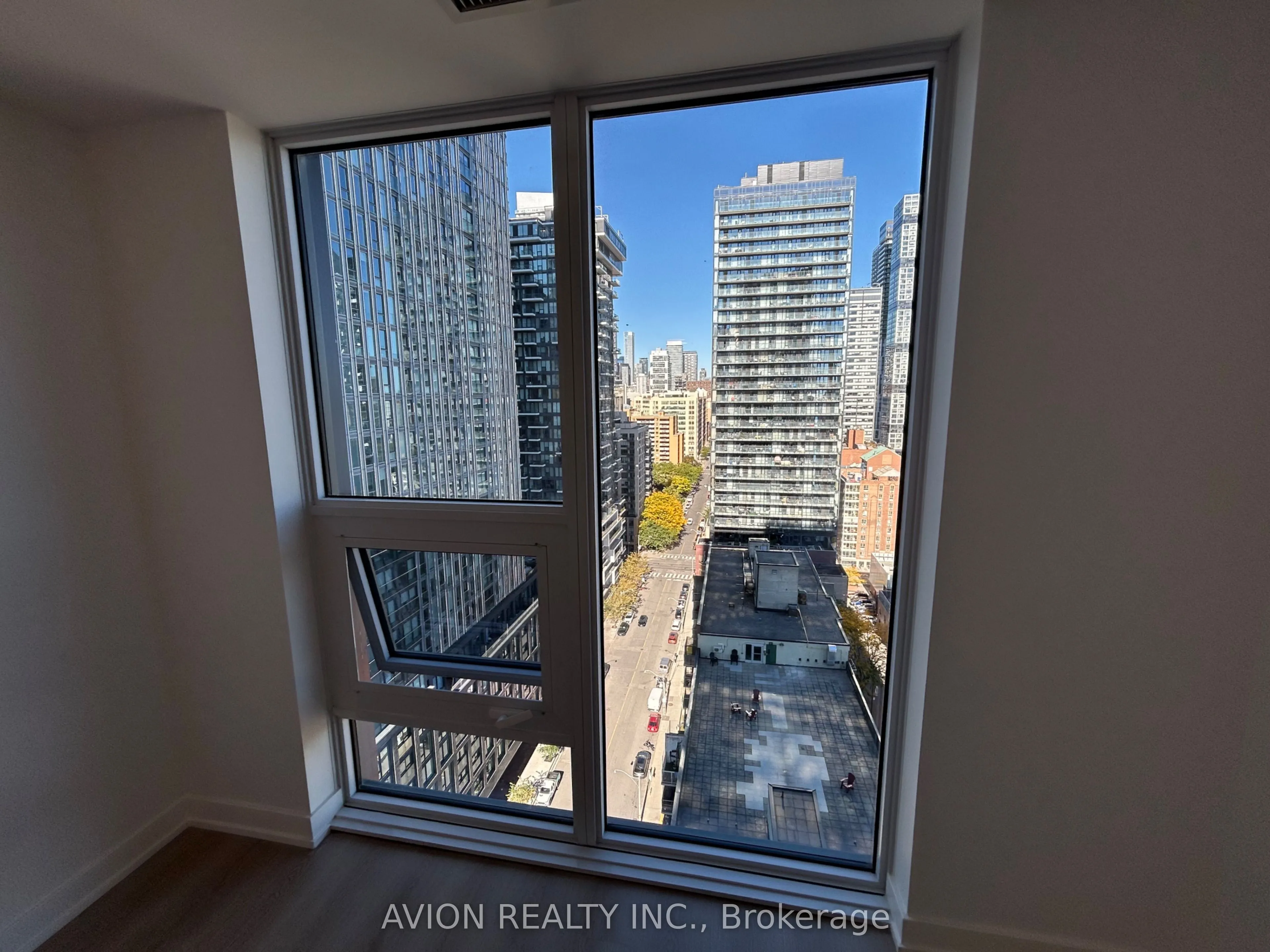 100 Queen Street E #2215
