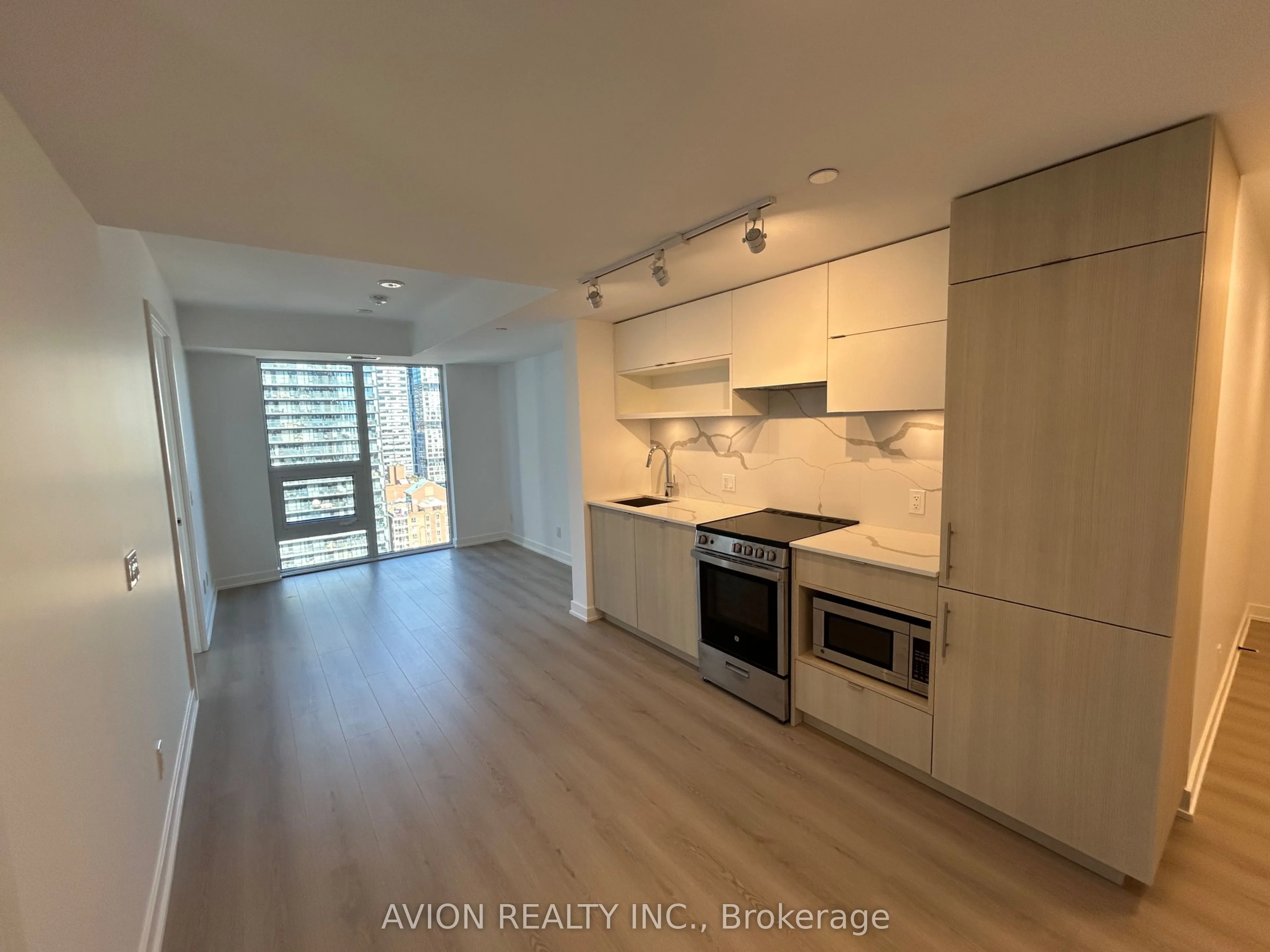 100 Queen Street E #2215
