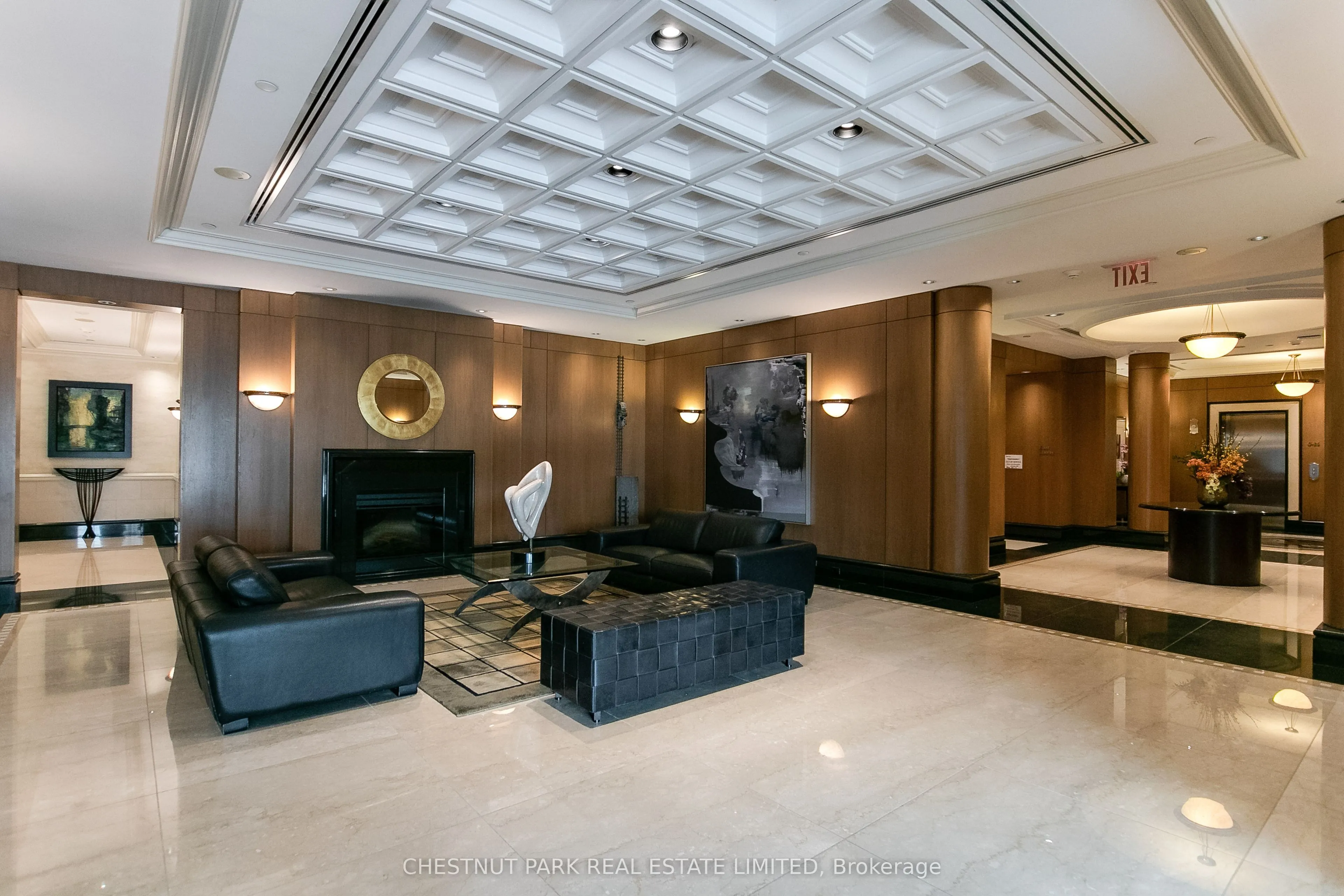 38 Avenue Road #1902