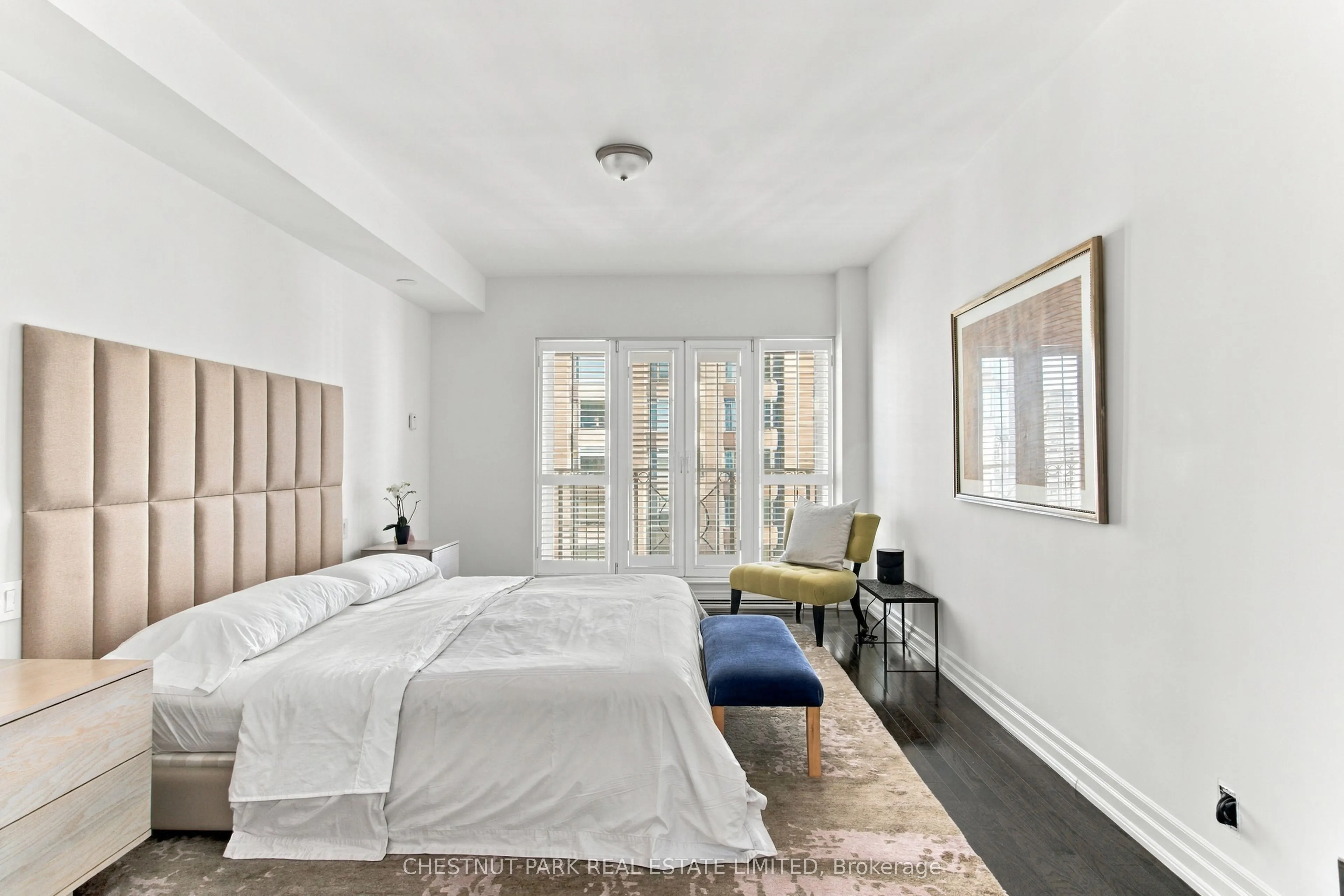 38 Avenue Road #1902