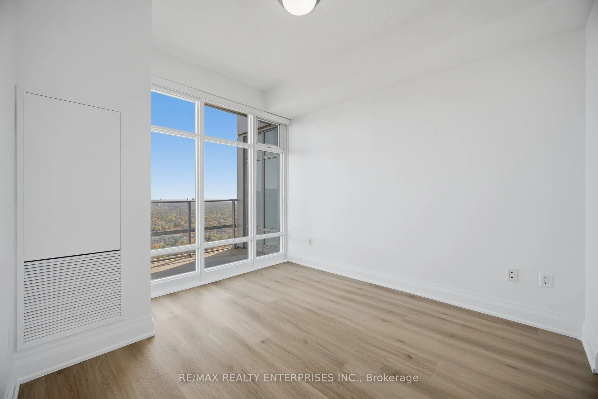 2191 Yonge Street #4501