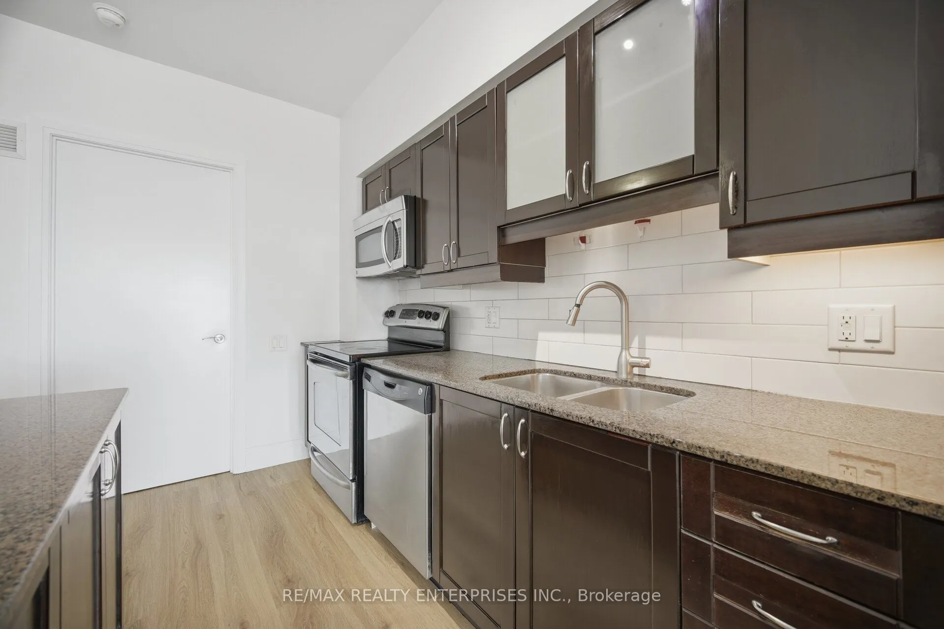 2191 Yonge Street #4501