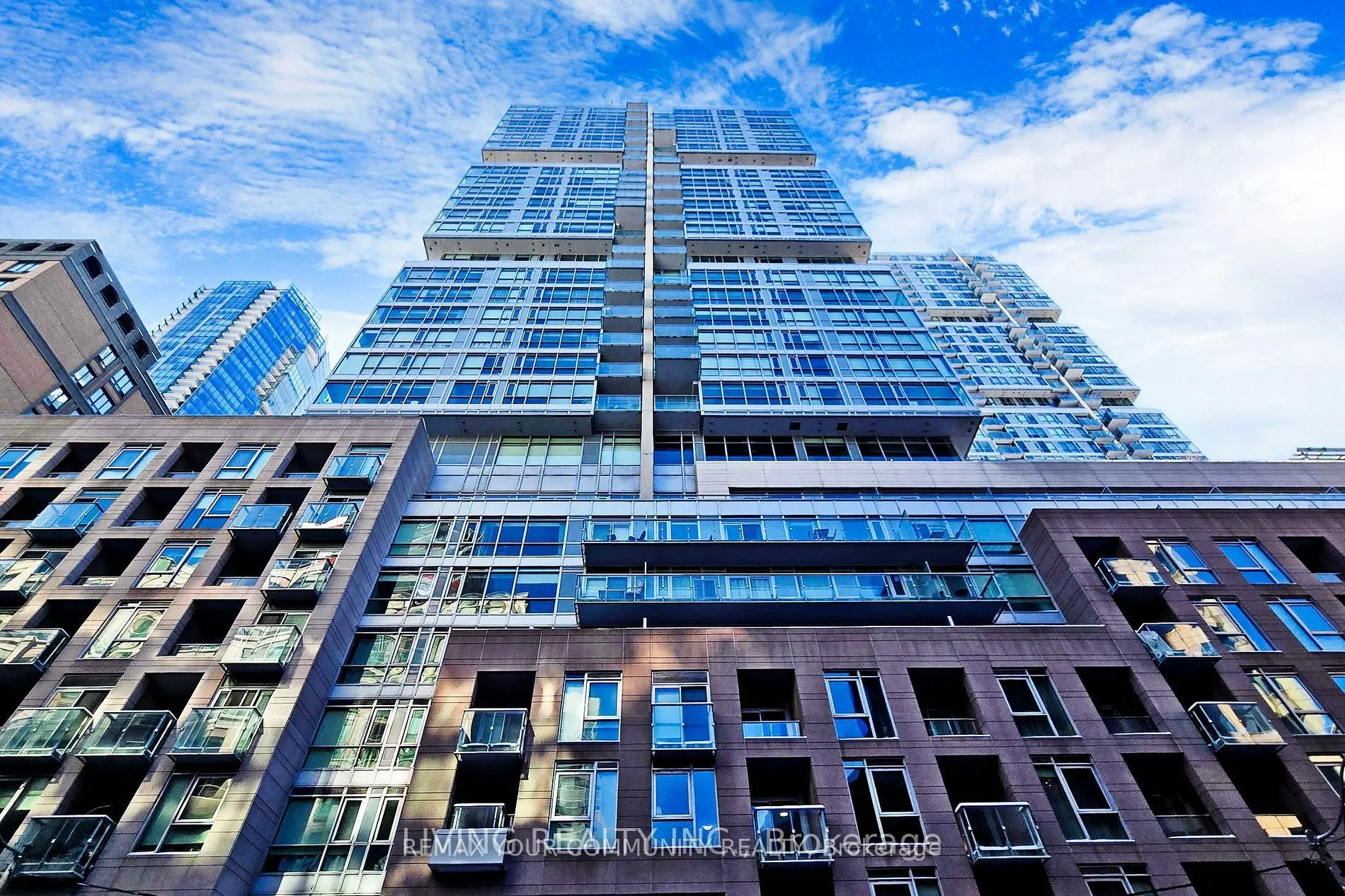 199 Richmond Street W #1602