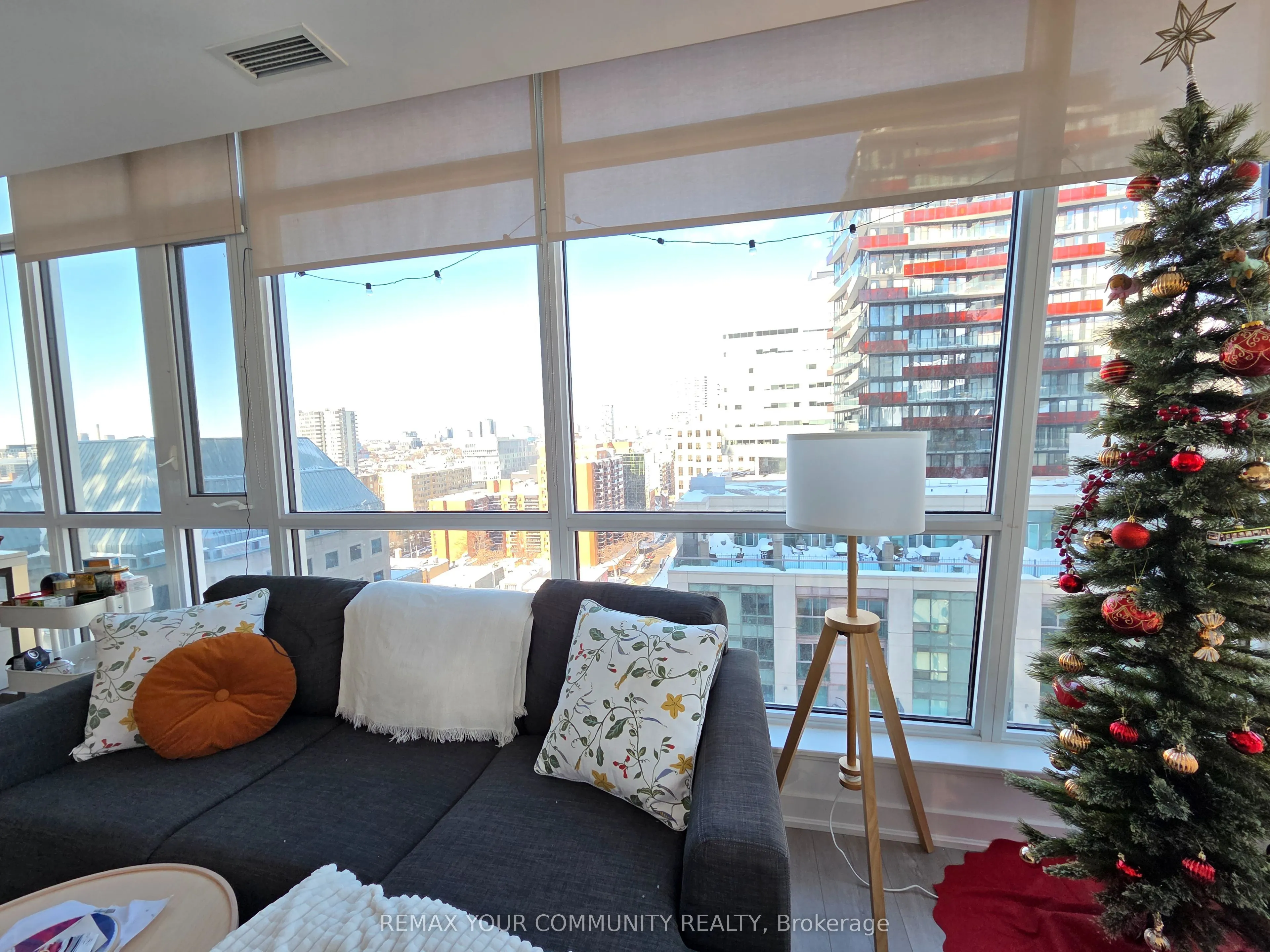 199 Richmond Street W #1602
