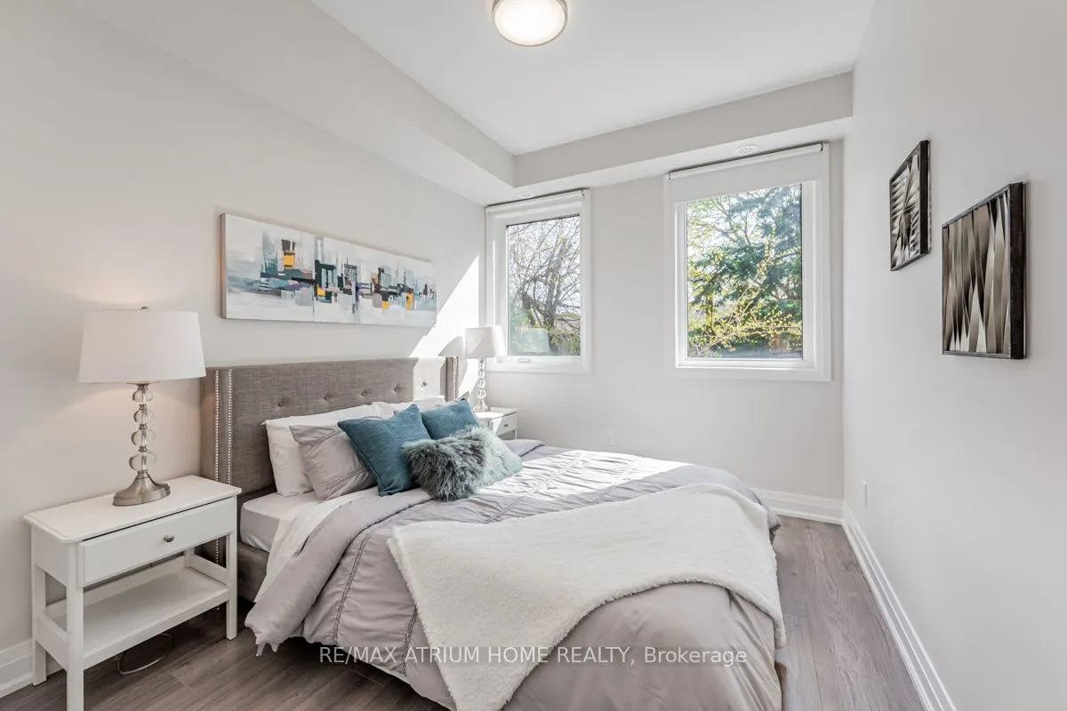 780 Sheppard Avenue E #18