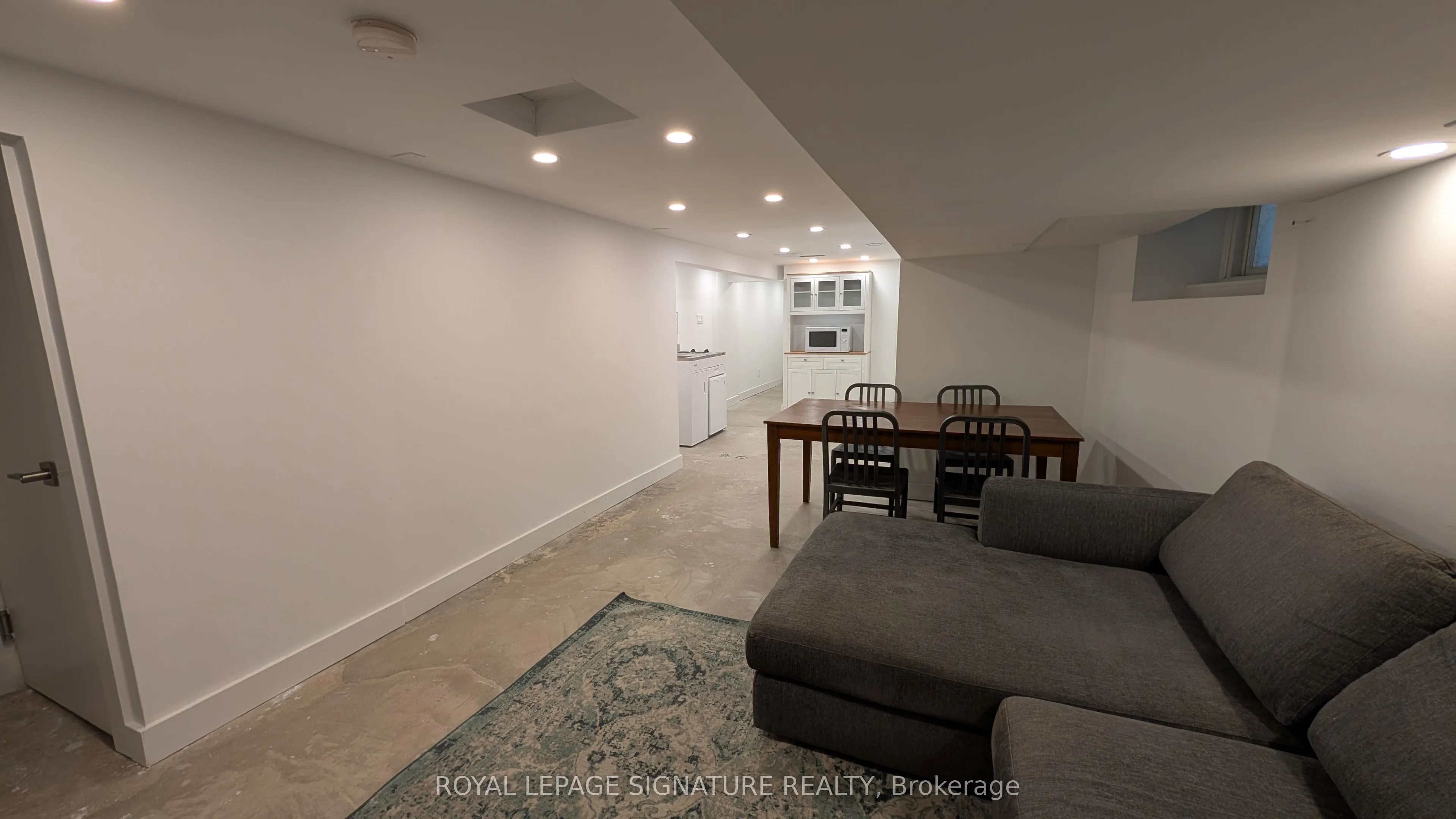 231 Havelock Street #Lower