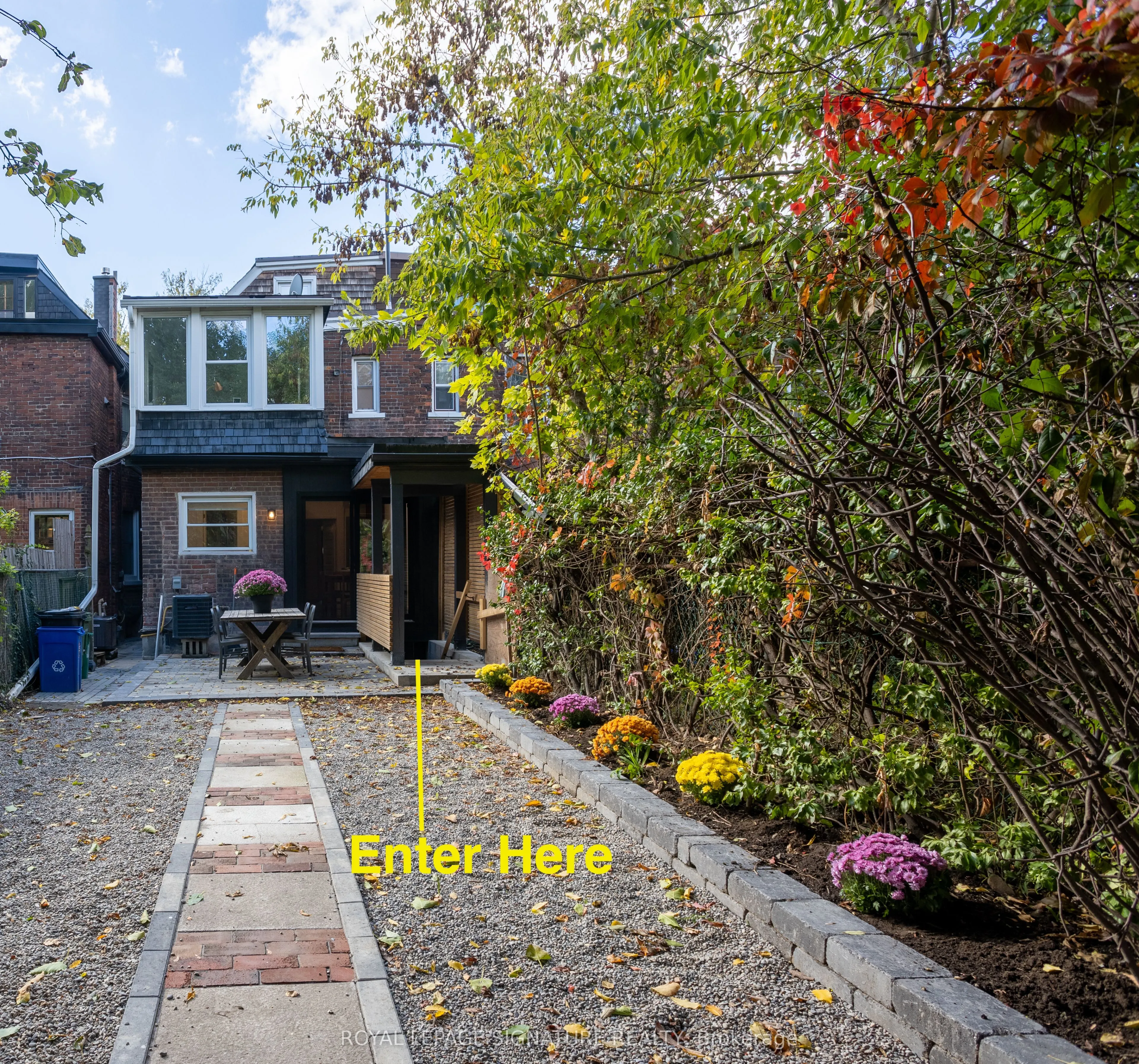 231 Havelock Street #Lower