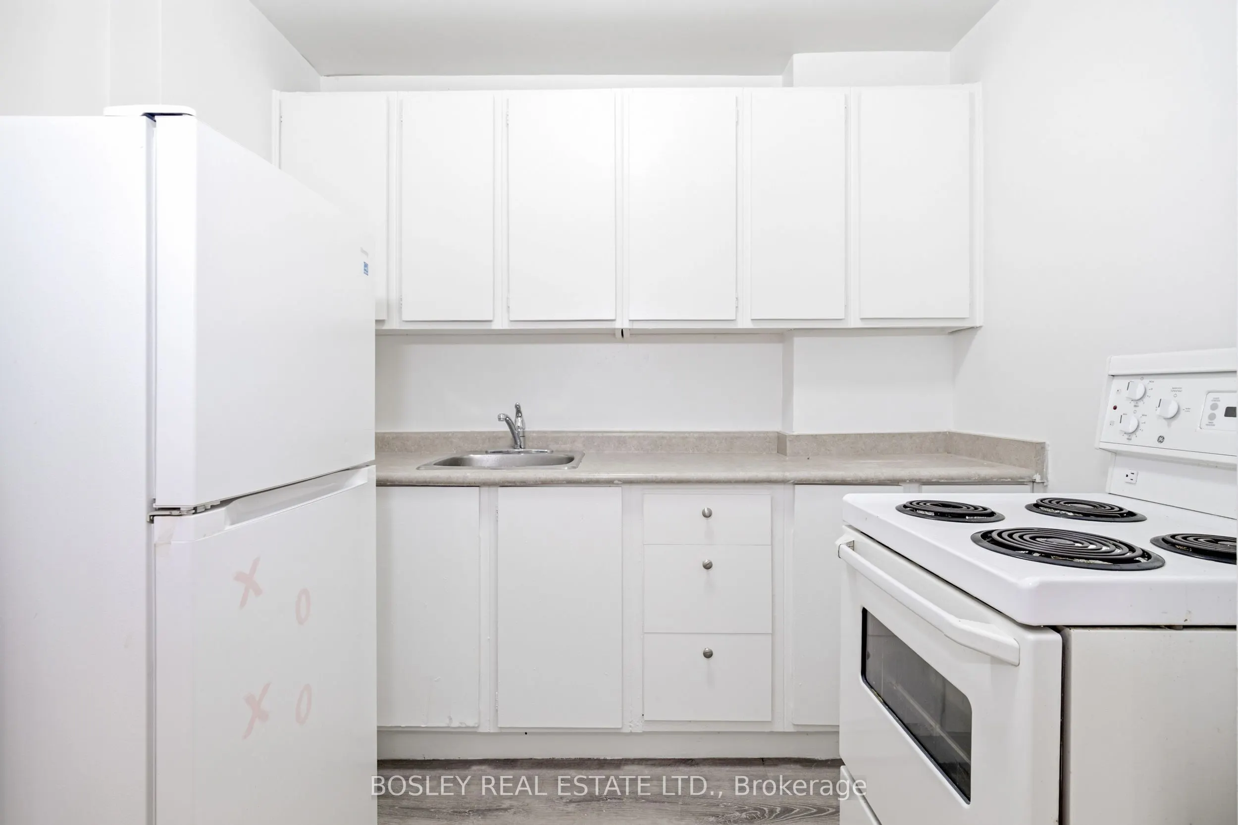 85 Lawton Boulevard #805