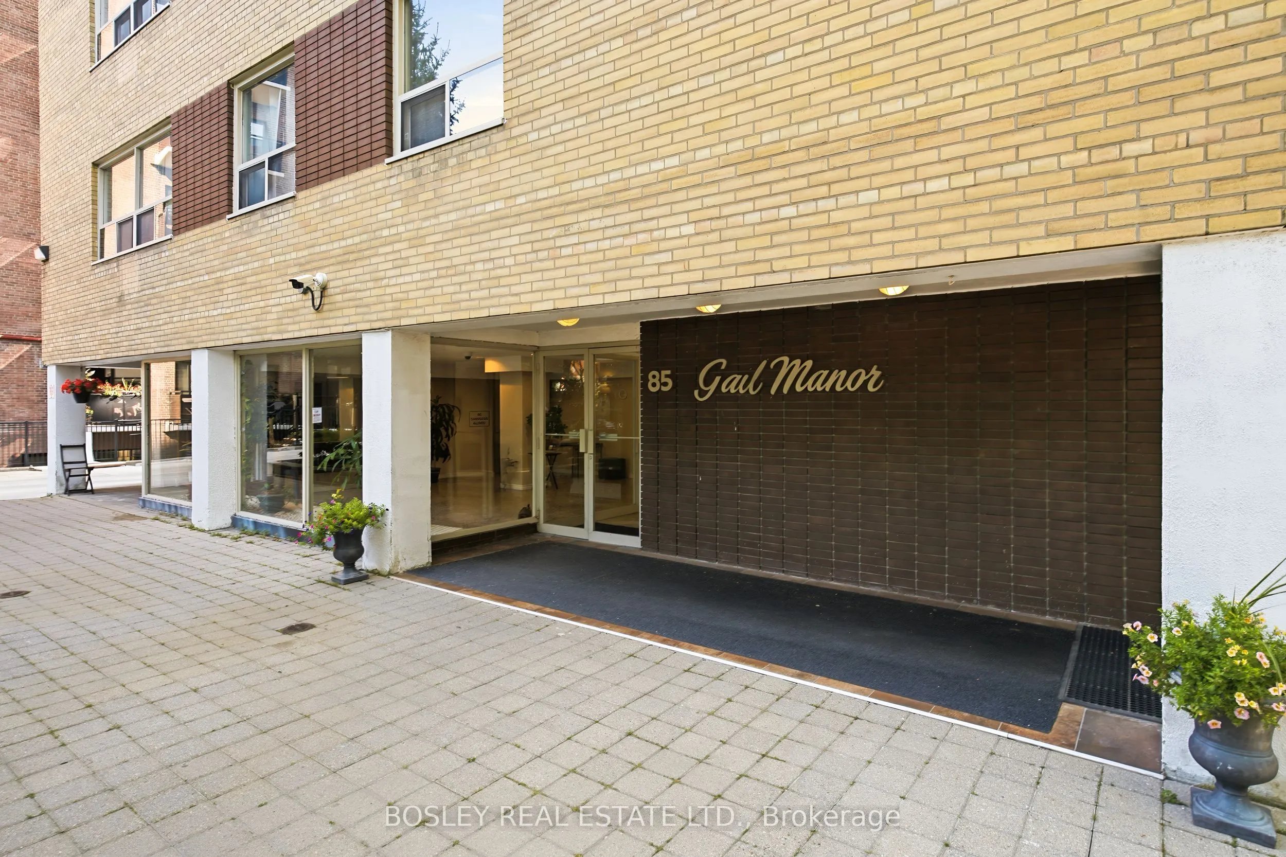85 Lawton Boulevard #805