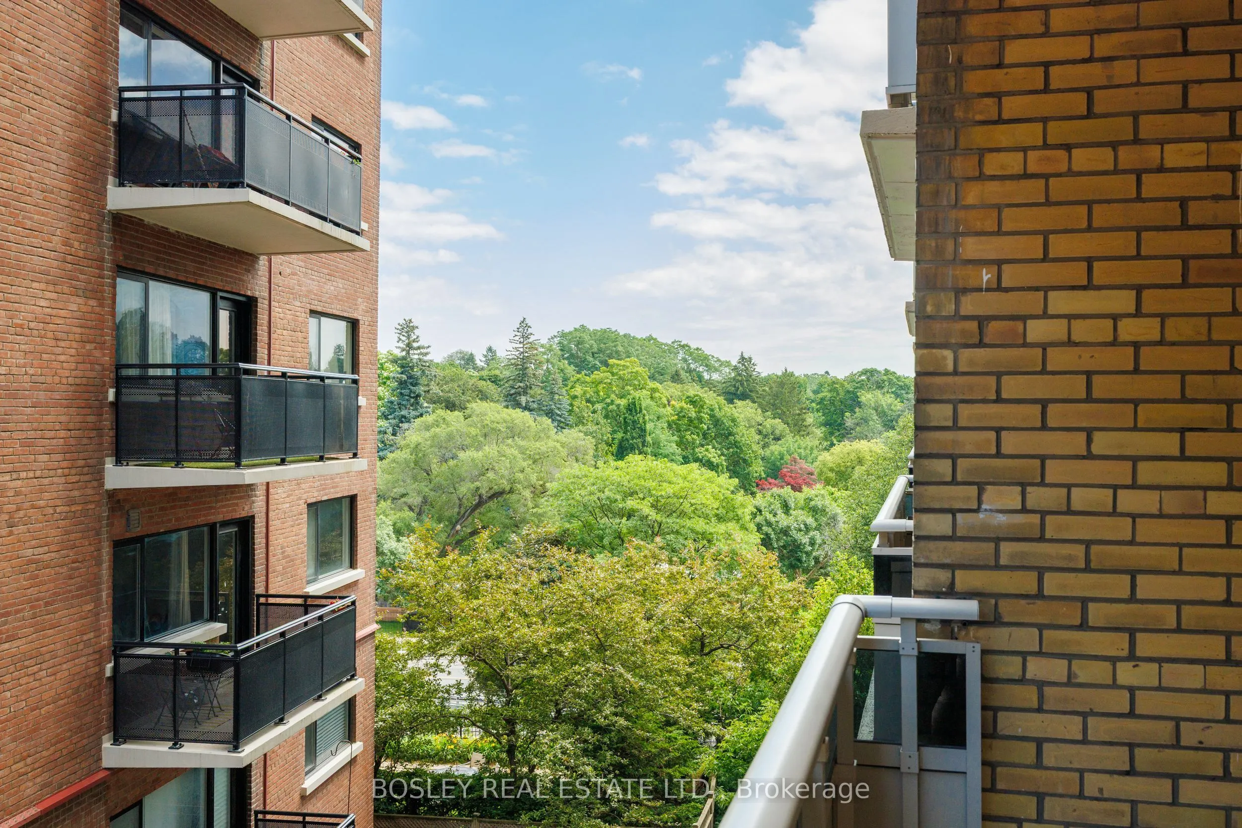 85 Lawton Boulevard #805