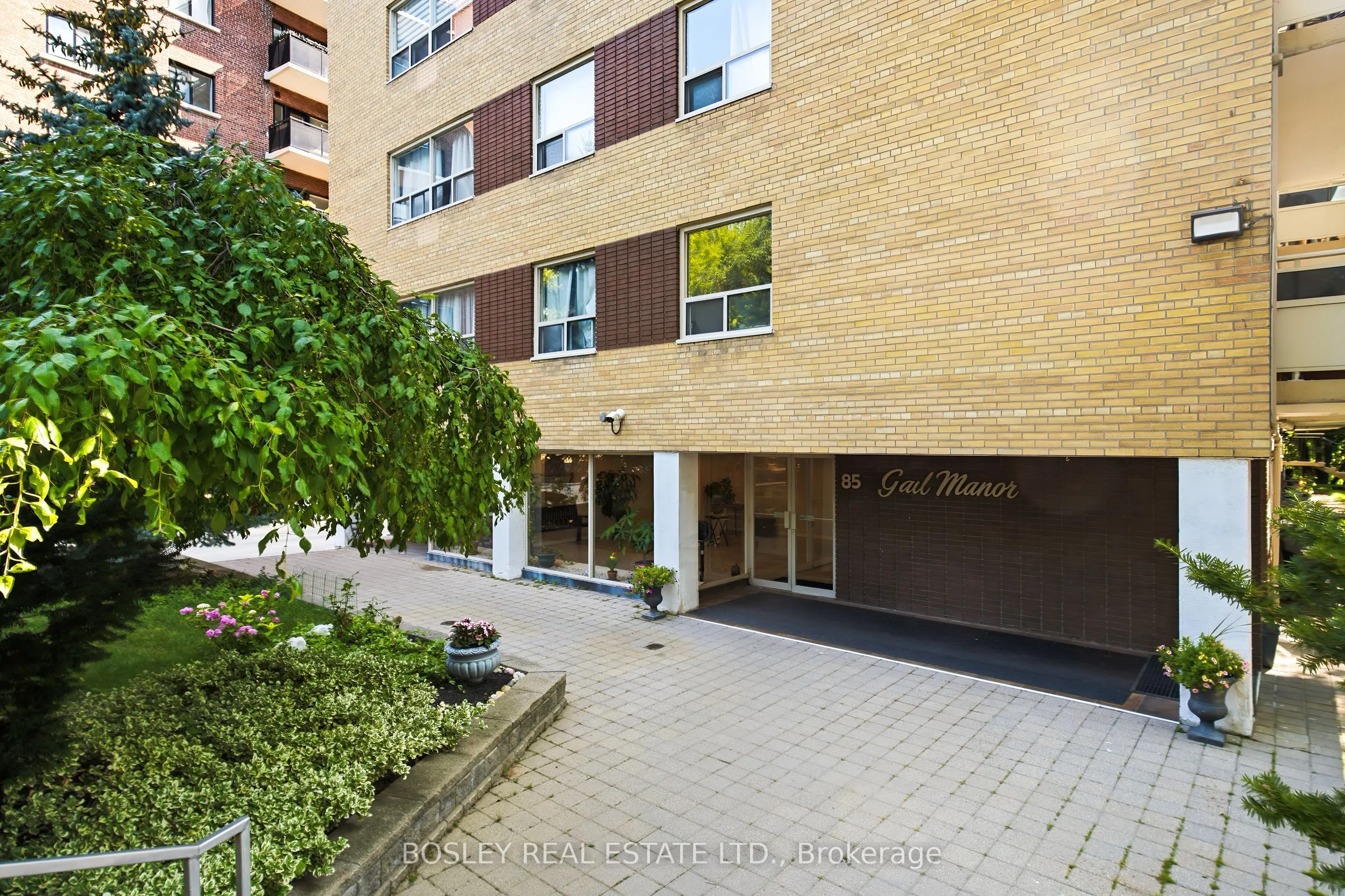 85 Lawton Boulevard #805