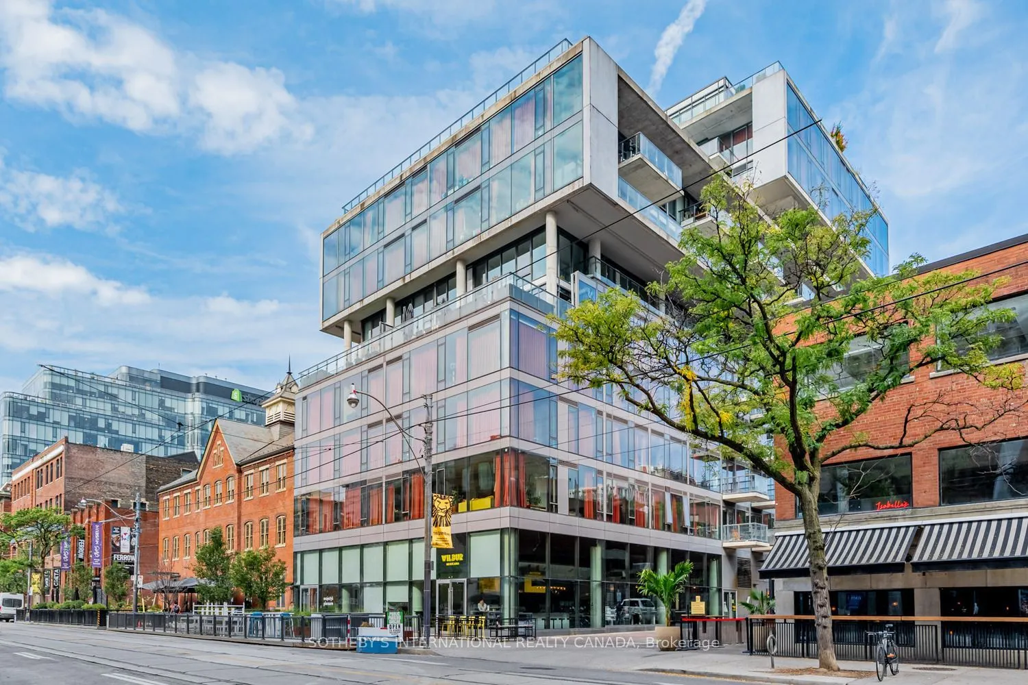 560 King St. Street W #401