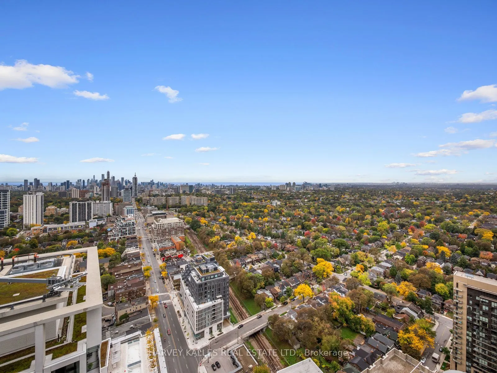 20 Soudan Avenue #3706